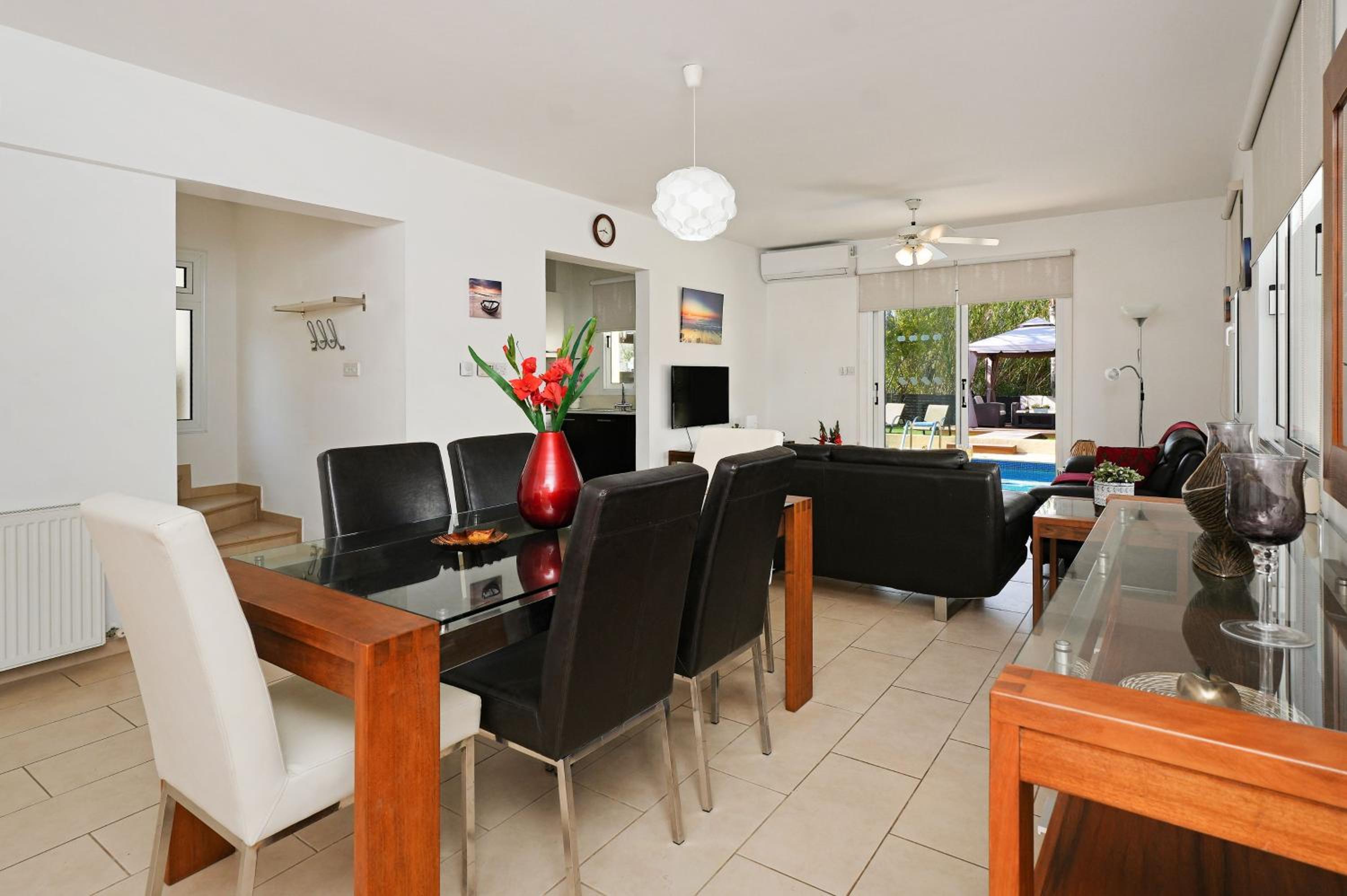 Villa Crystalia - 350m from Kalamies Beach
