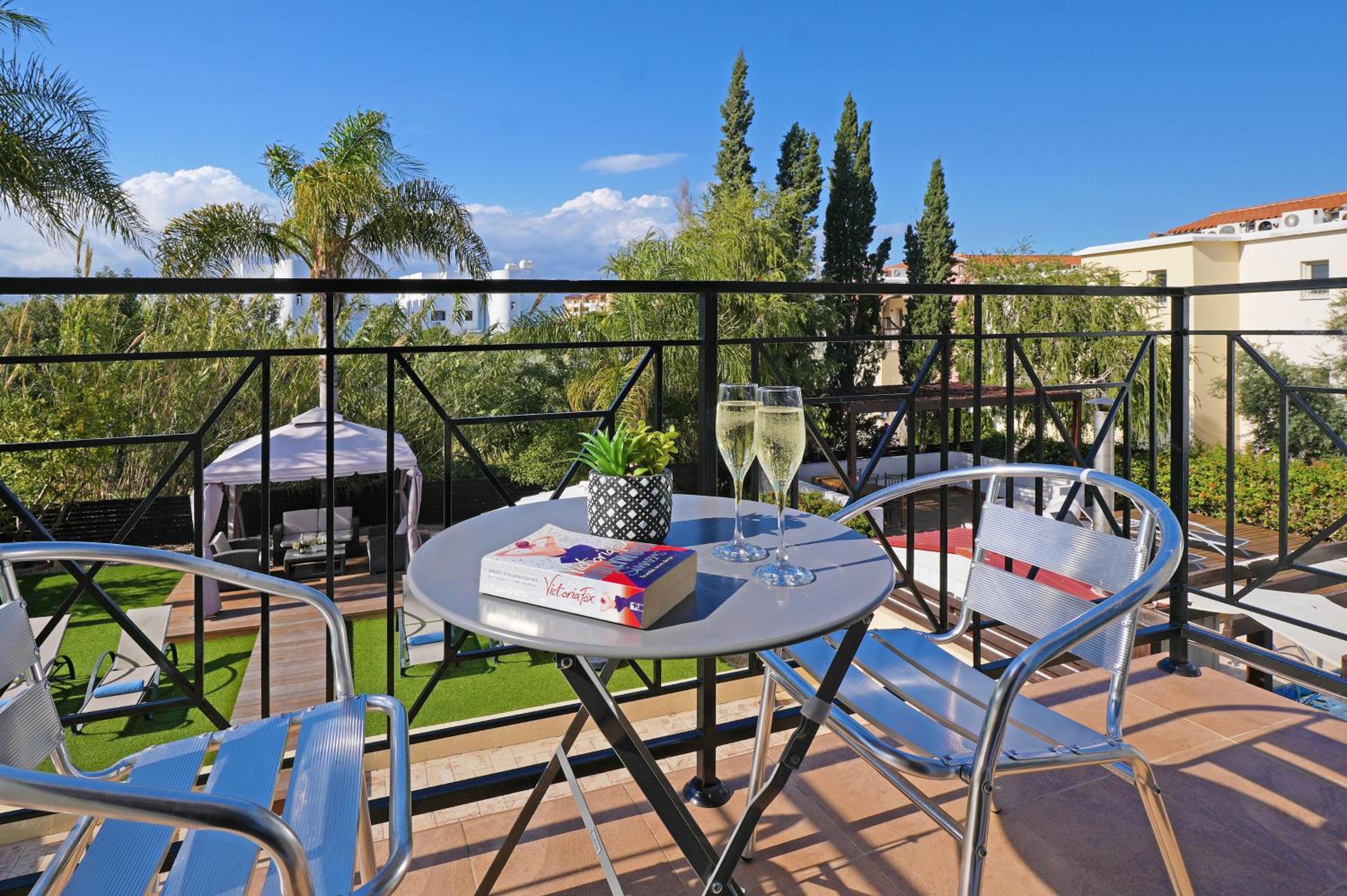 Villa Crystalia - 350m from Kalamies Beach