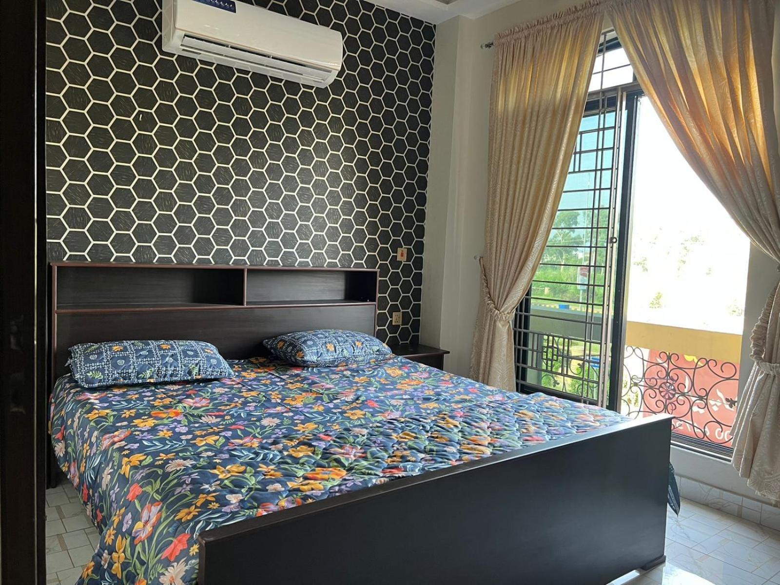 Uptown Residences