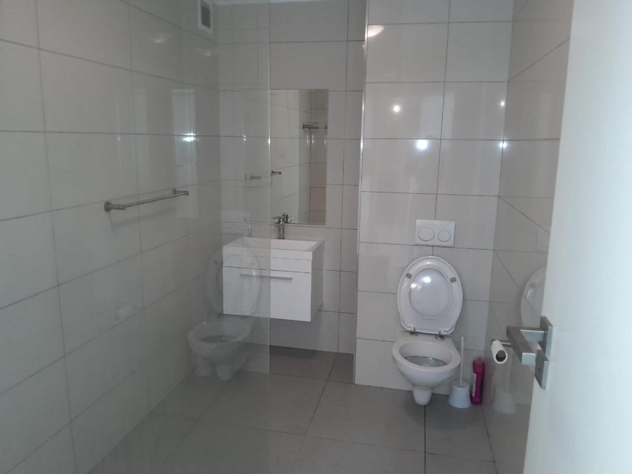 Khaya Paragon view 2