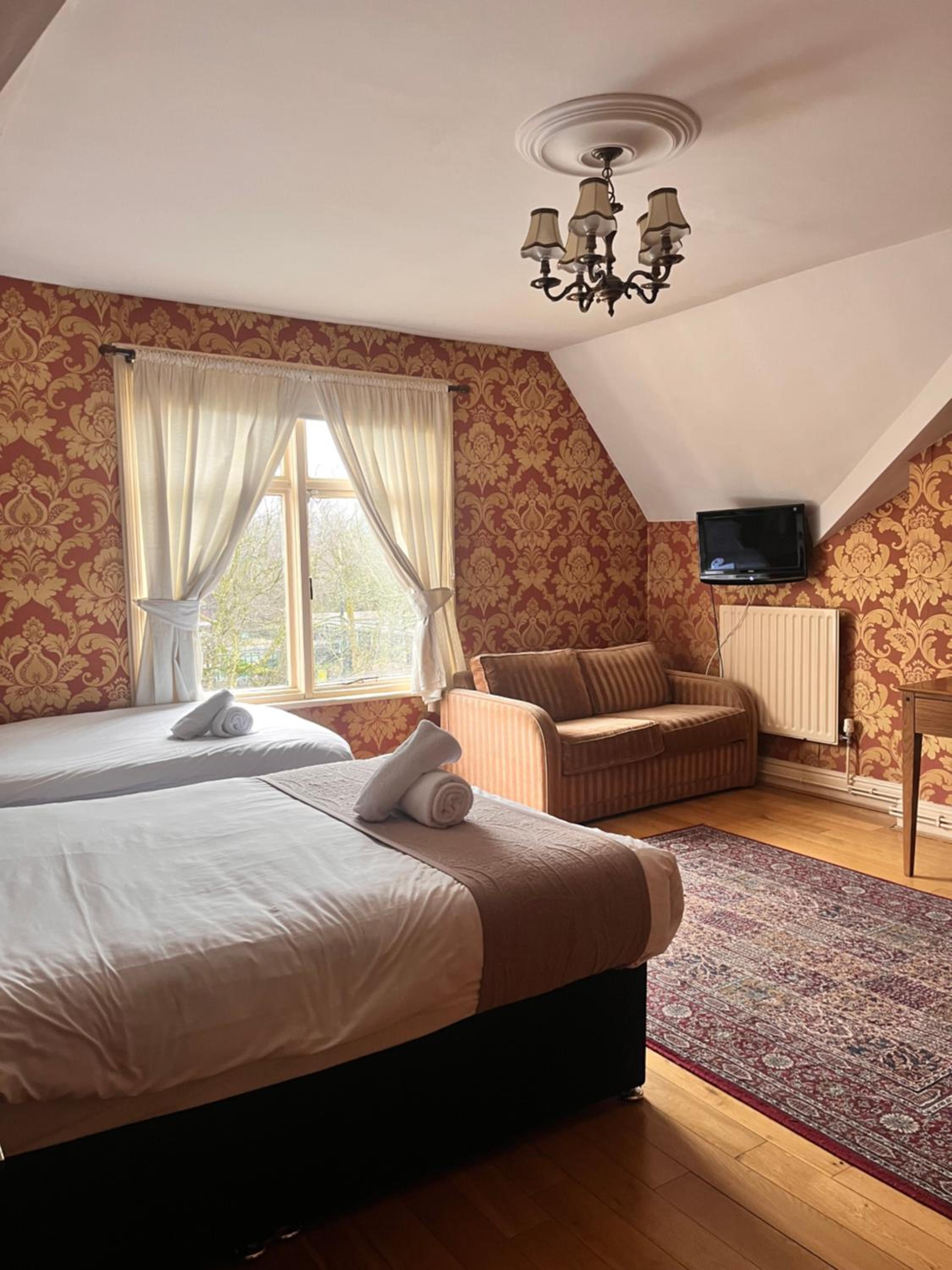 Ullet Suites