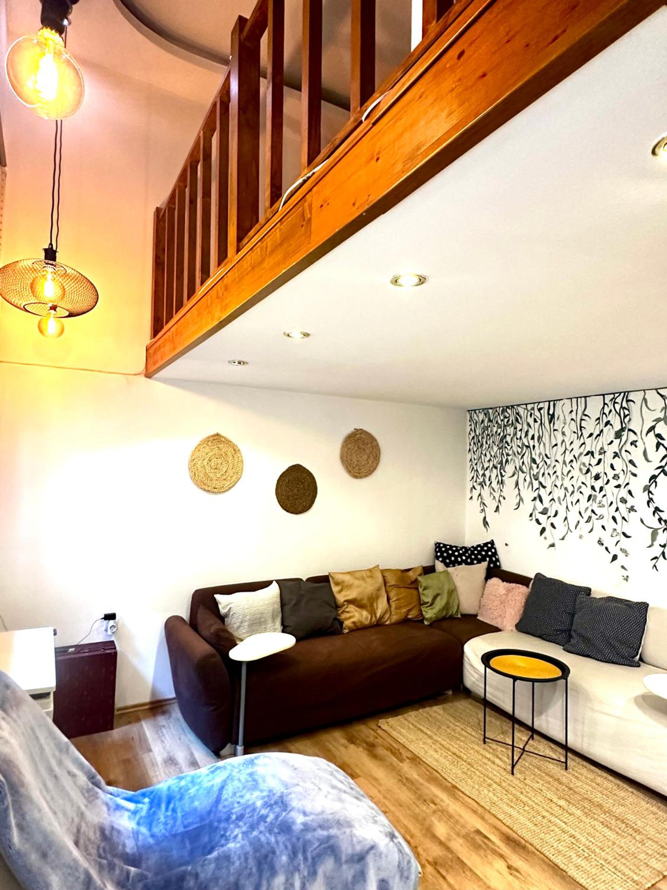 Stylish Natural Apartment with SAUNA - Heroes Square