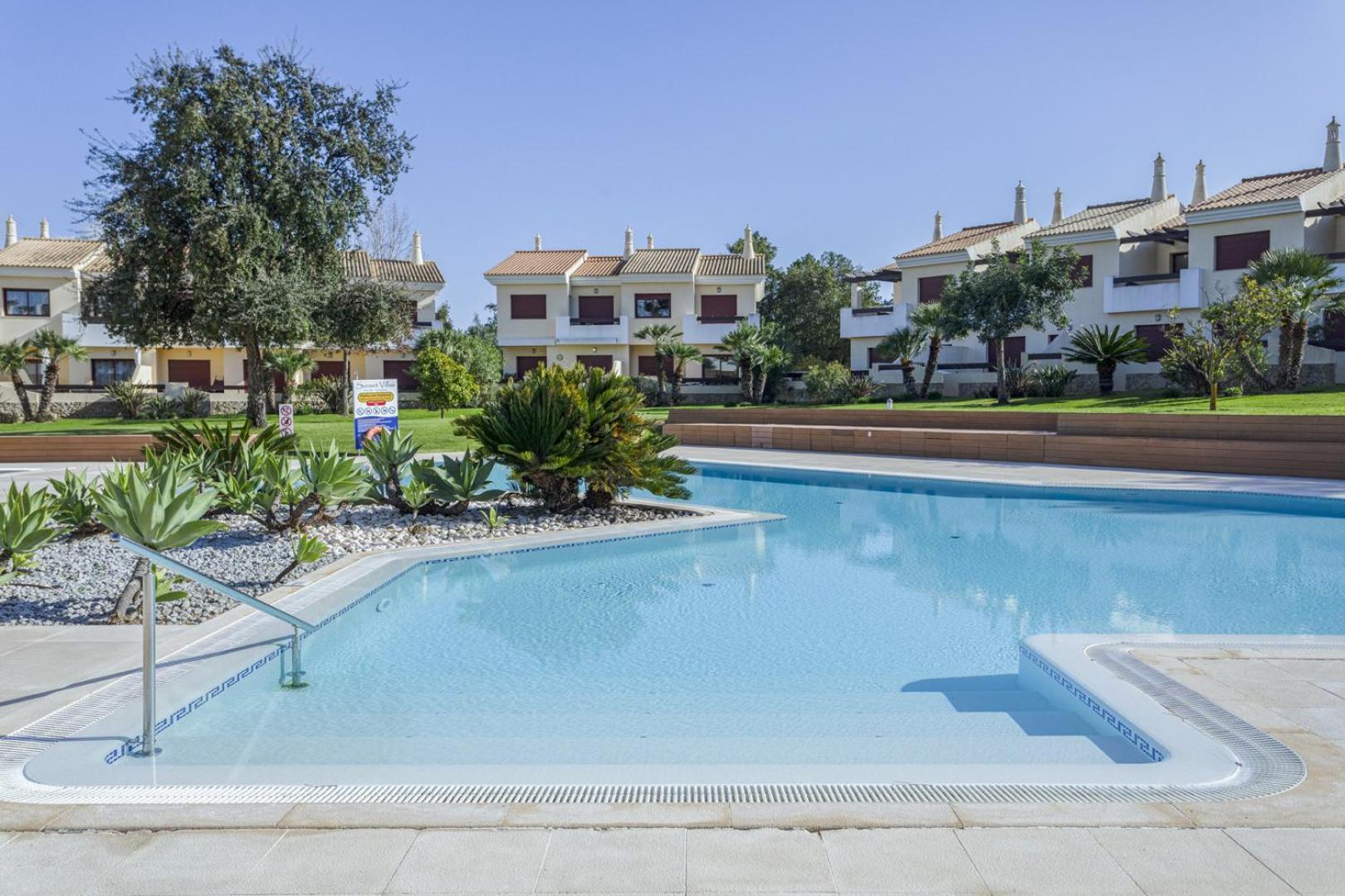 Hopstays - Vilamoura Vila Sol view 4