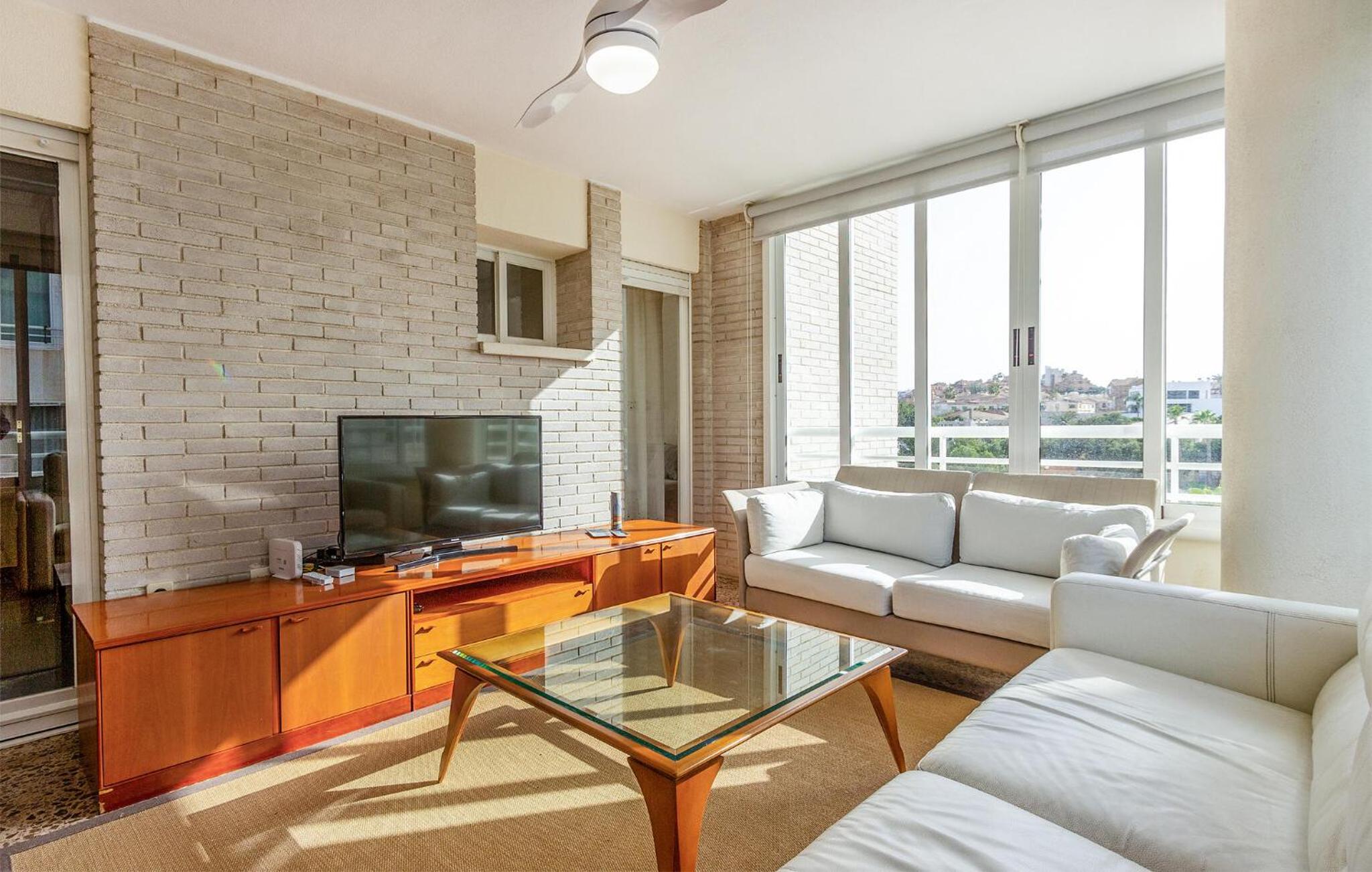 Lovely Apartment In Alacant With Wifi