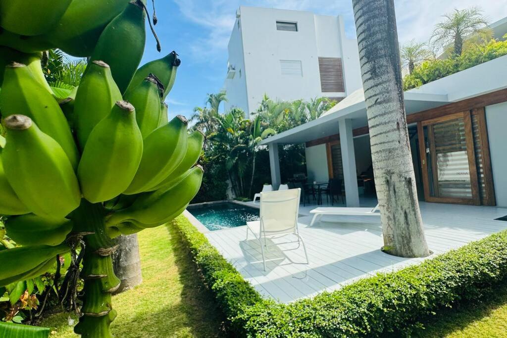 Private Garden Villa With Parking