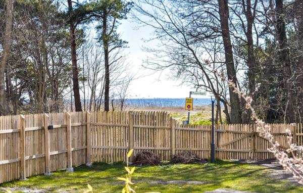 Cosy cottage by the south coast view 5