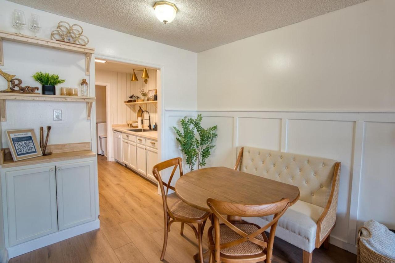Southern Travel - Charming 3 Bedroom view 5