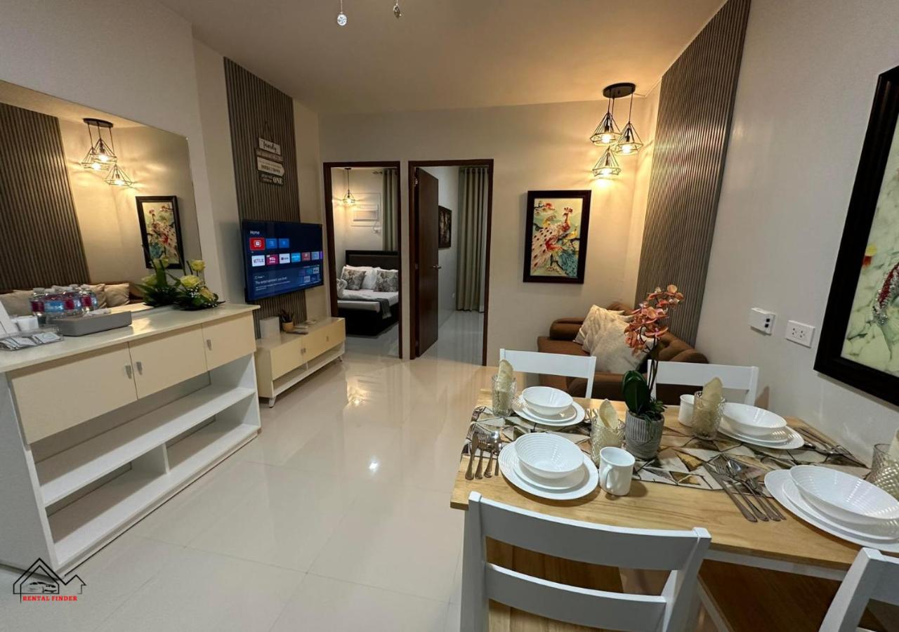 Spacious 2BR Vacation Staycation with FREE Gym, Parking & Pool near city center - B2 1Nambulite view 4