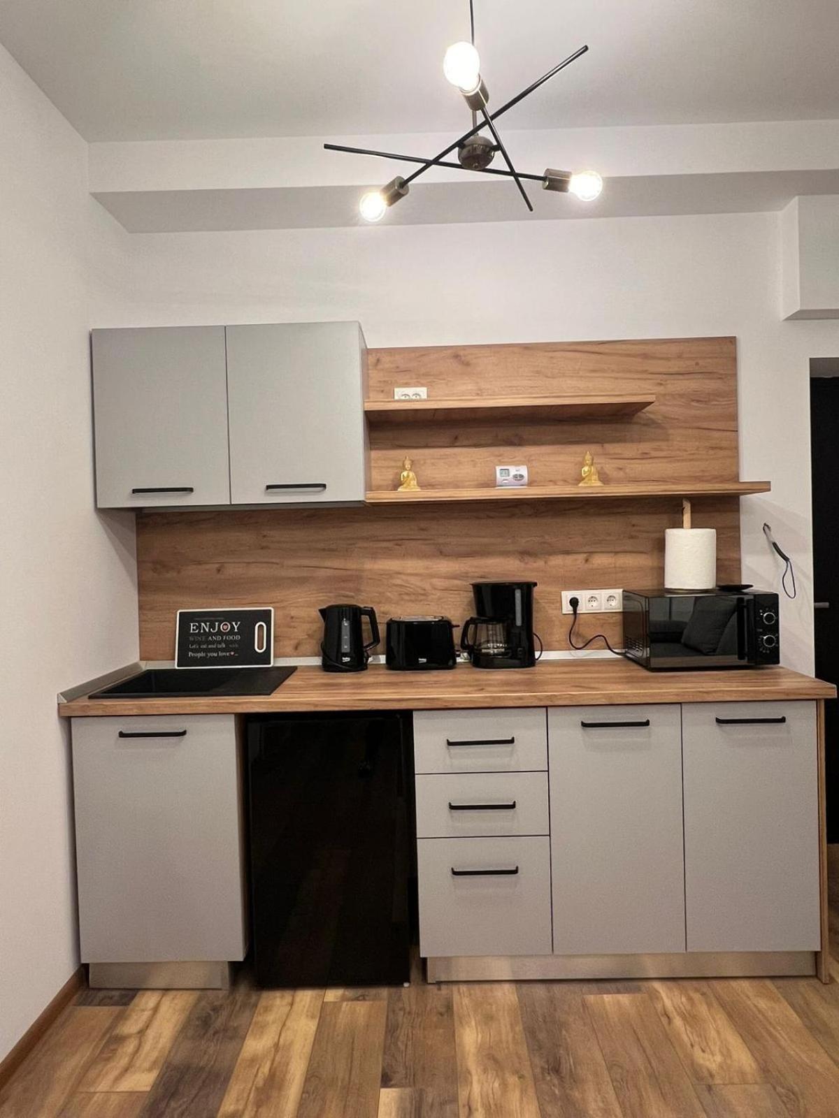 Zefir Apartments