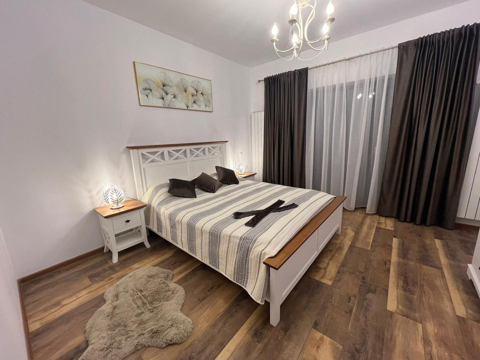 Zefir Apartments