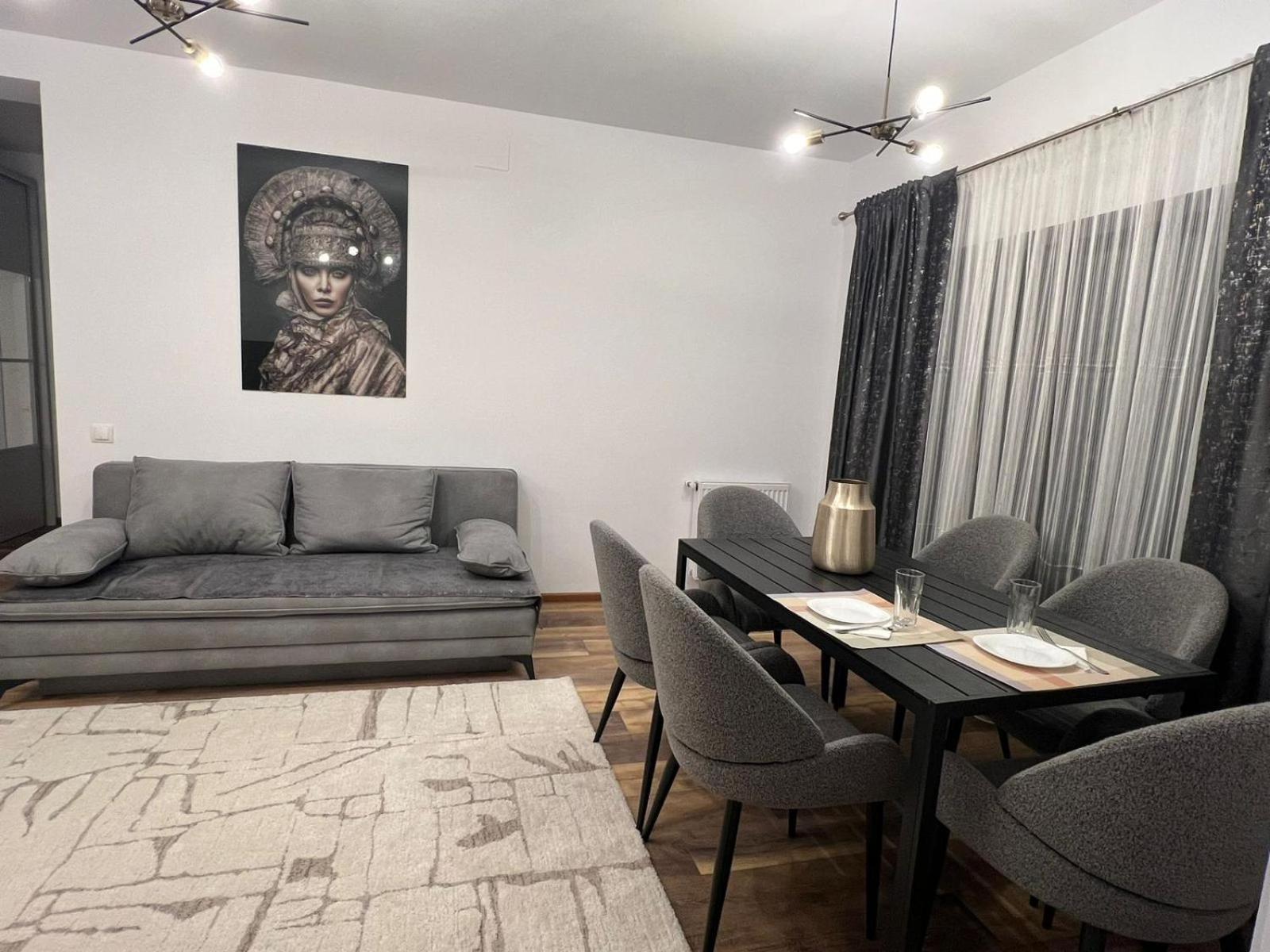 Zefir Apartments