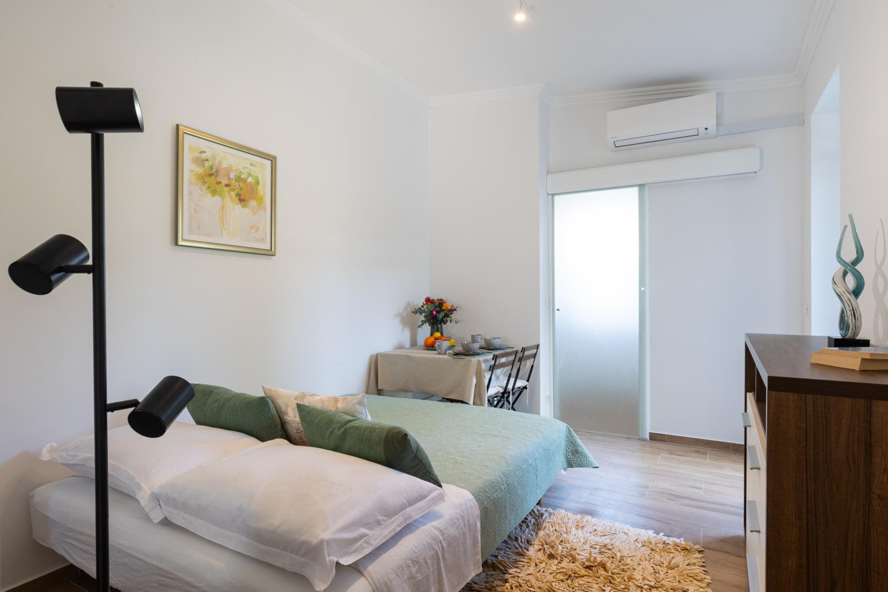 Luxury Sunset Beach Apartments