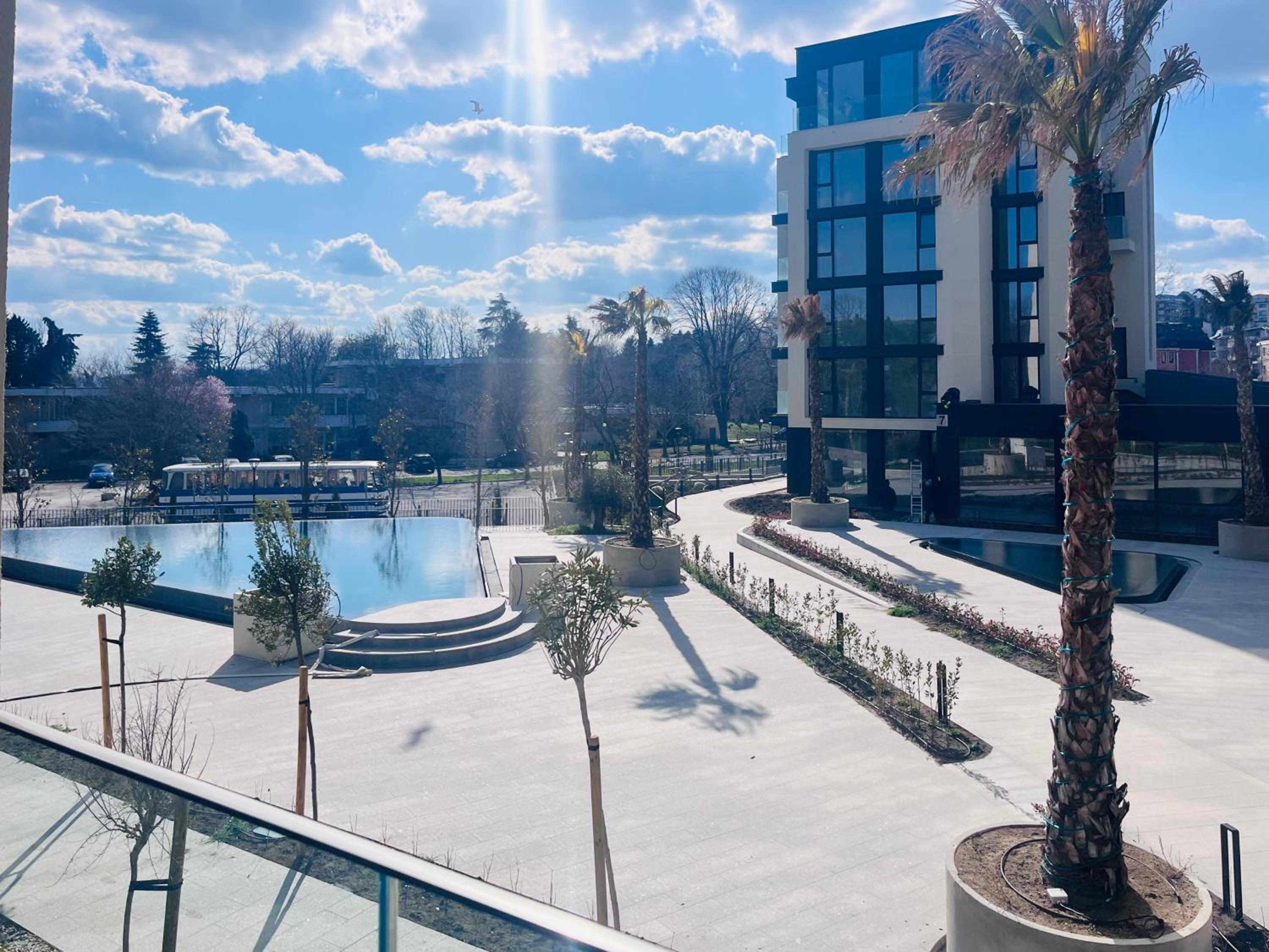 EXCLUSIVE St Constantine Suites