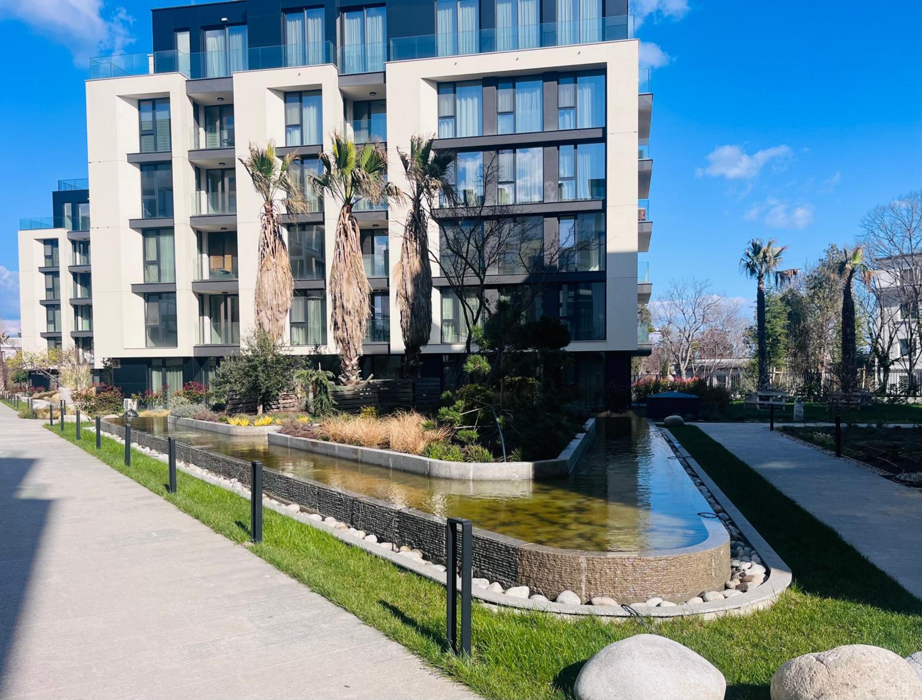 EXCLUSIVE St Constantine Suites