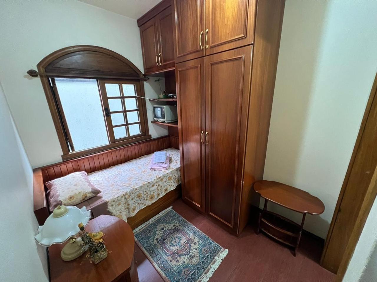 Apartamento 4 dormitórios no coração de Gramado