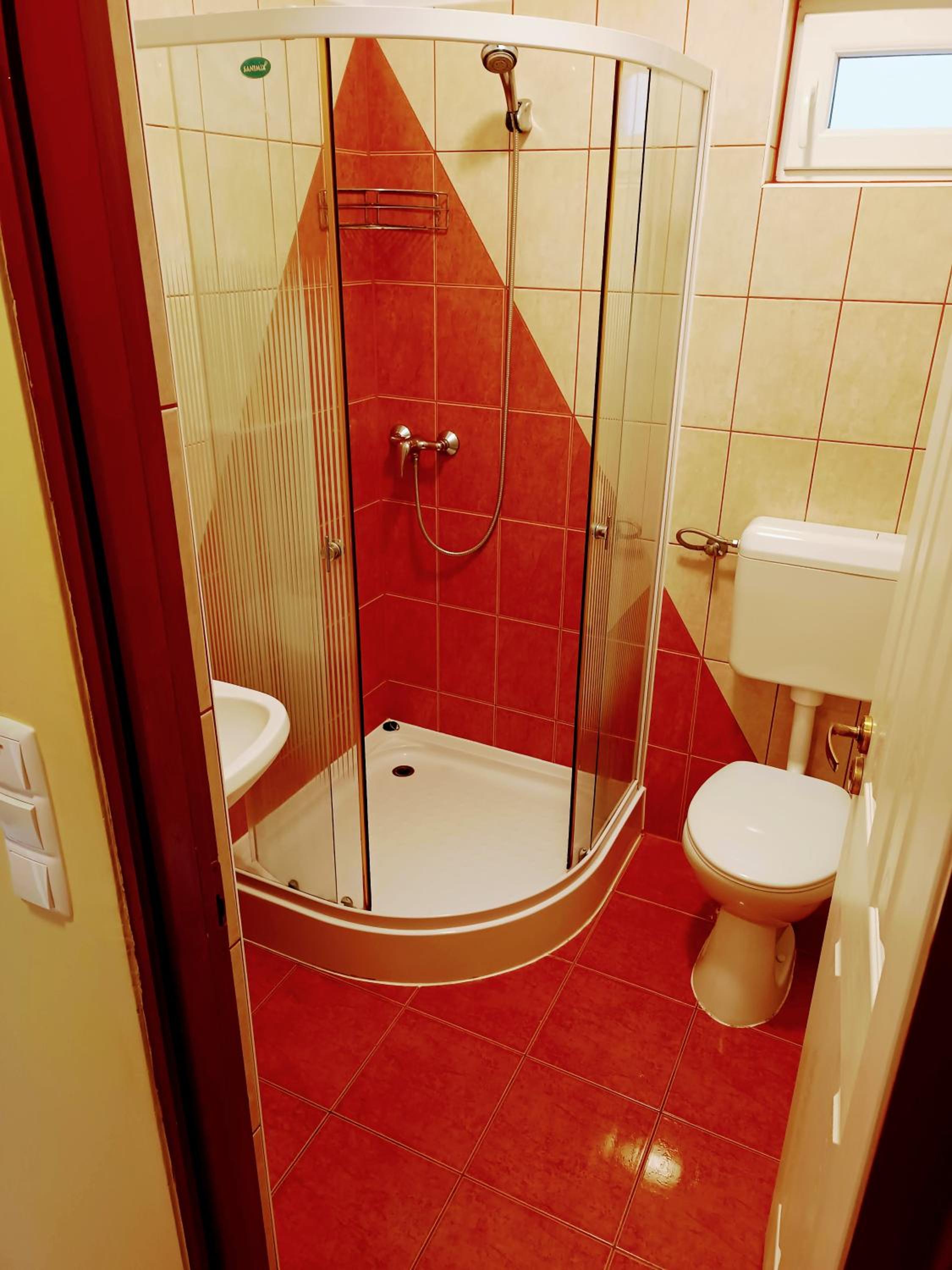 Photo 41