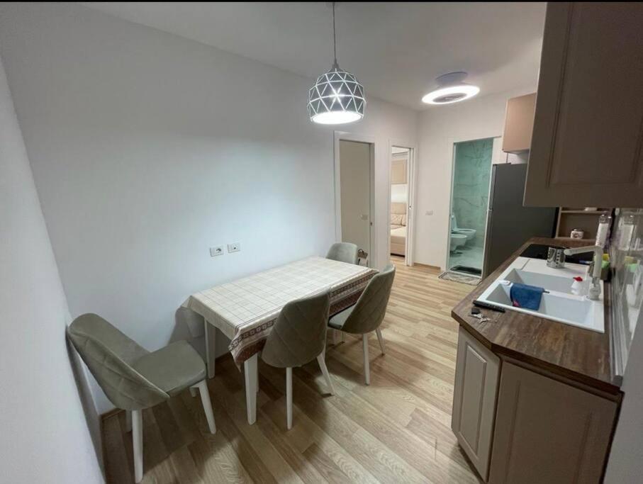 P&L Seaside Luxurious Apartament