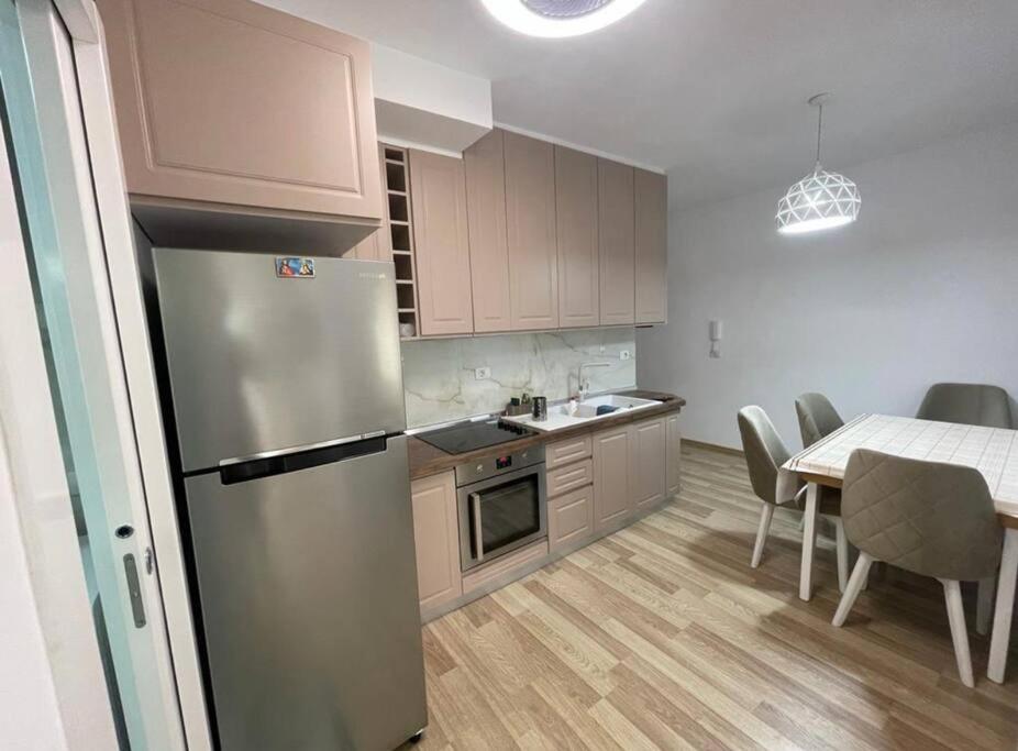P&L Seaside Luxurious Apartament