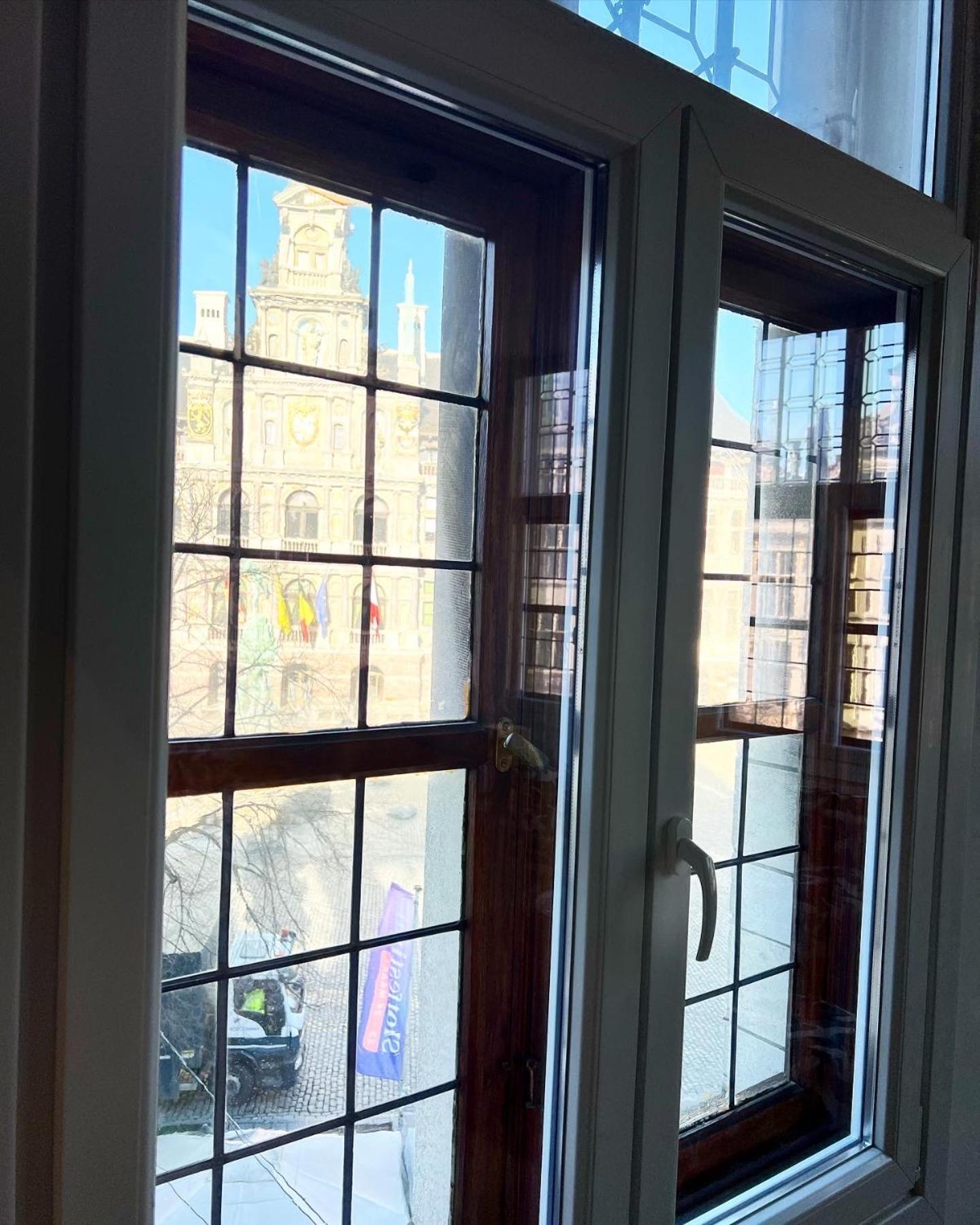 Le FauBourg Suites