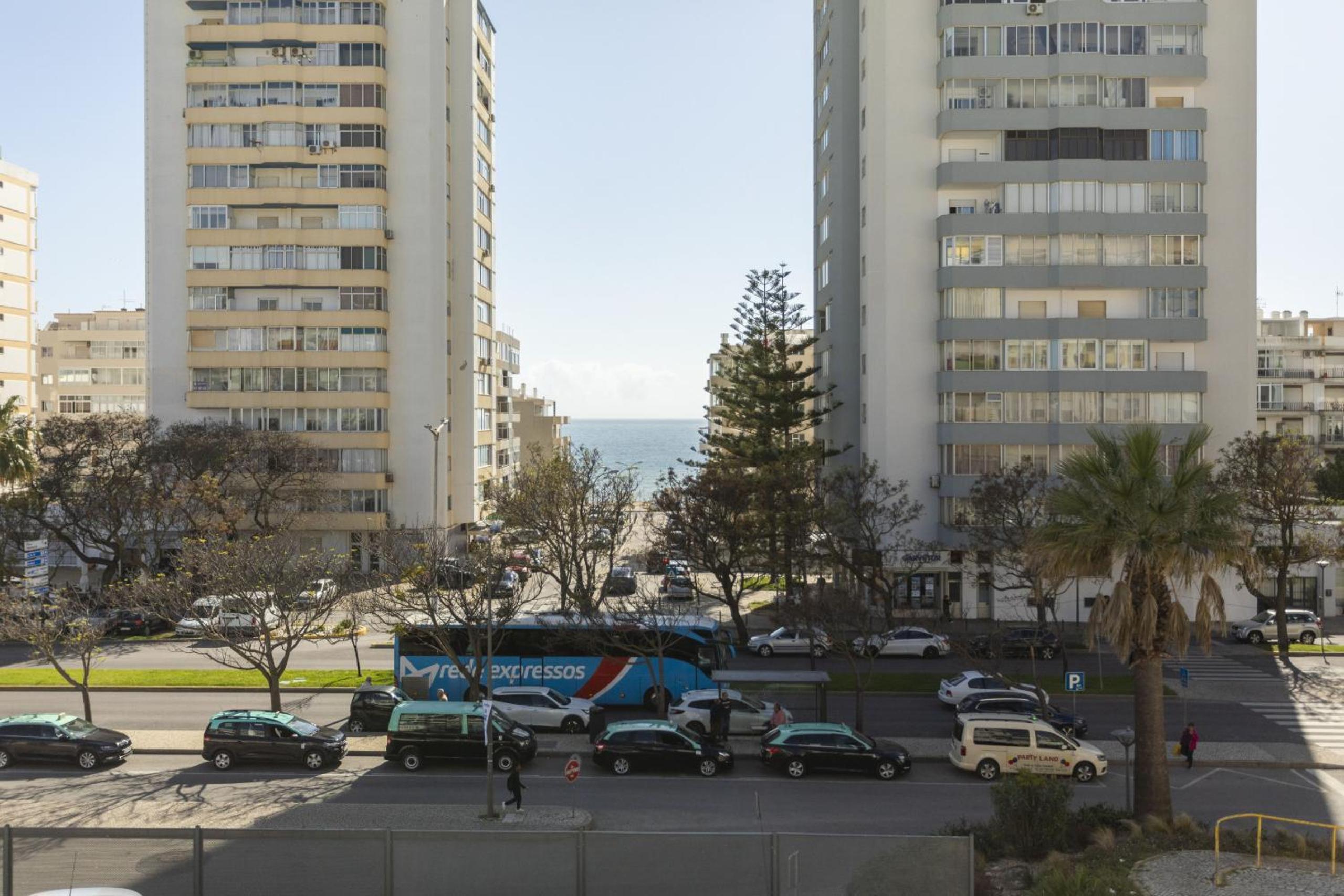 NEW! Quarteira Sea View view 3