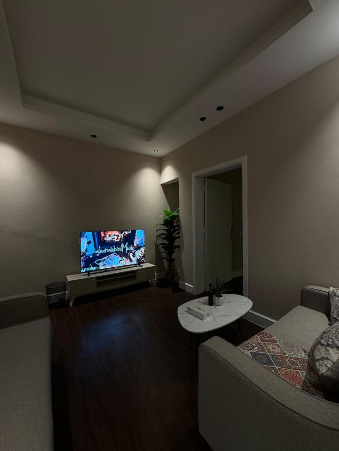 The Snug Hideaway