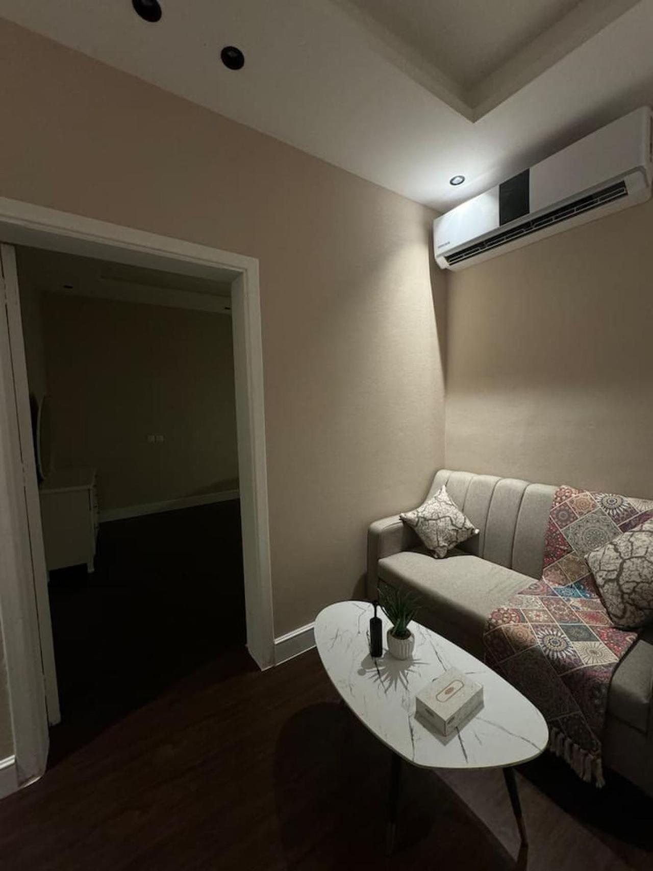 The Snug Hideaway
