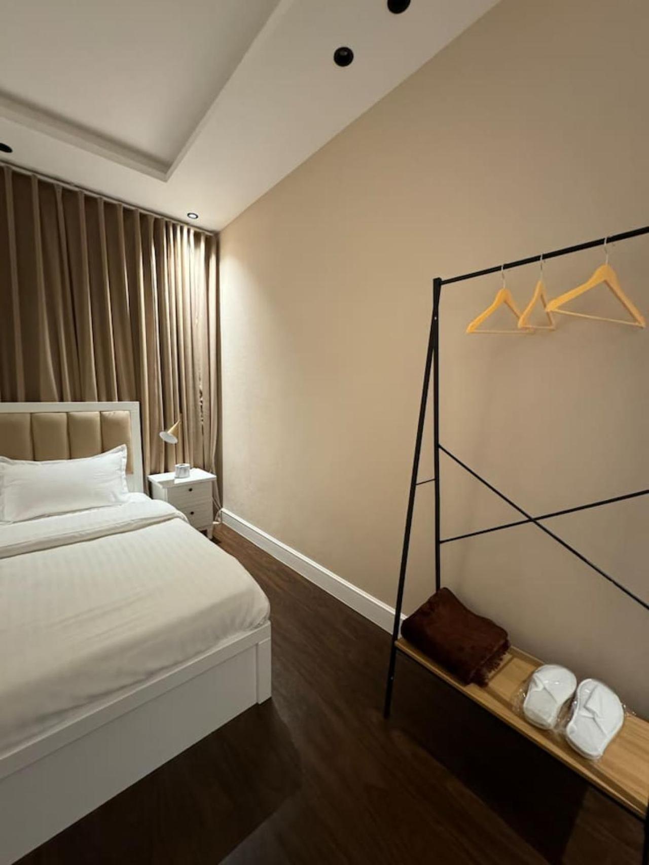 The Snug Hideaway