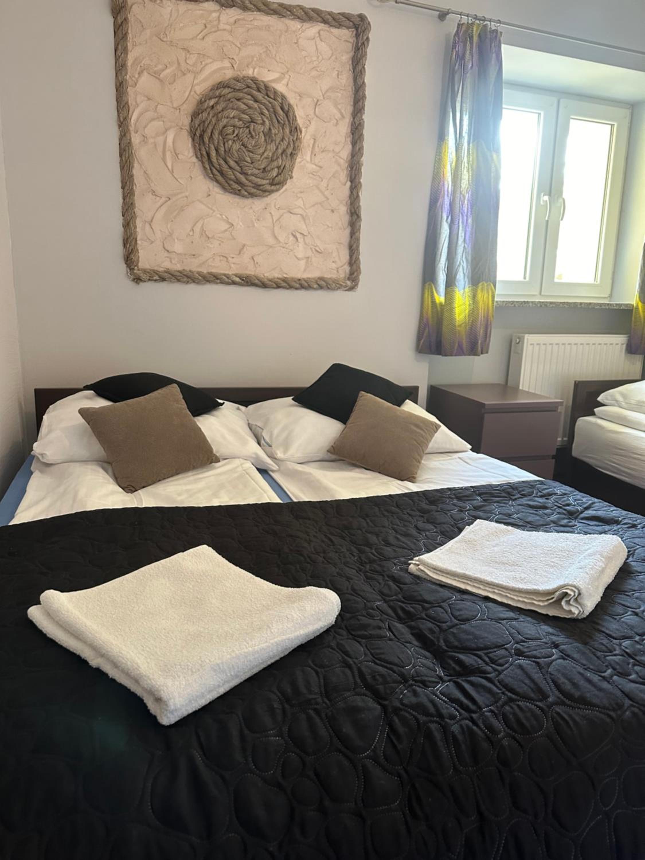 APARTAMENT NAD KAMIEŃCZYKIEM II