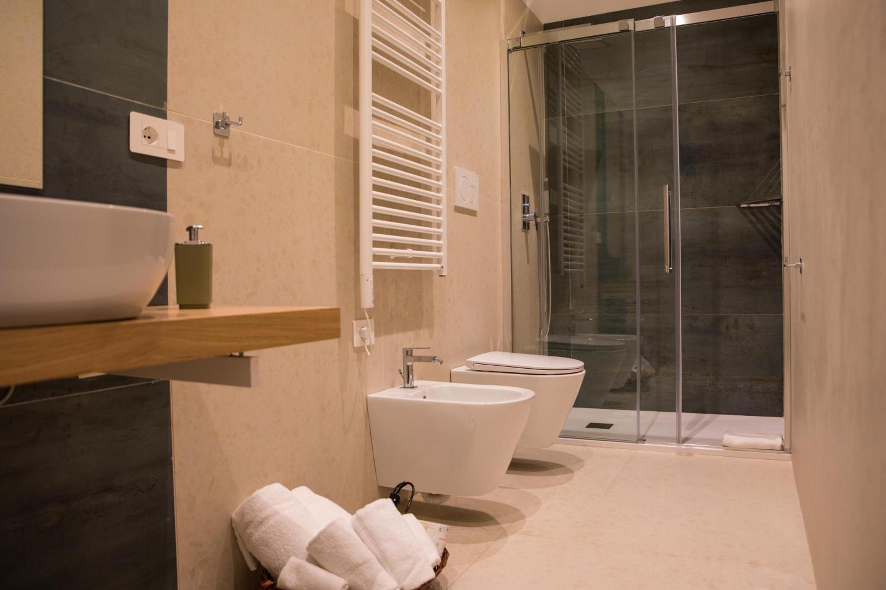 YOUR HOUSE ROOMS 3