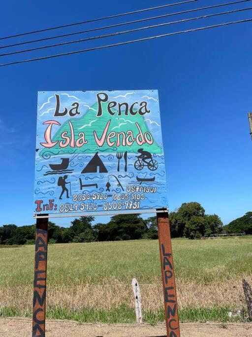Mágica cabaña en medio del bosque en Isla Venado