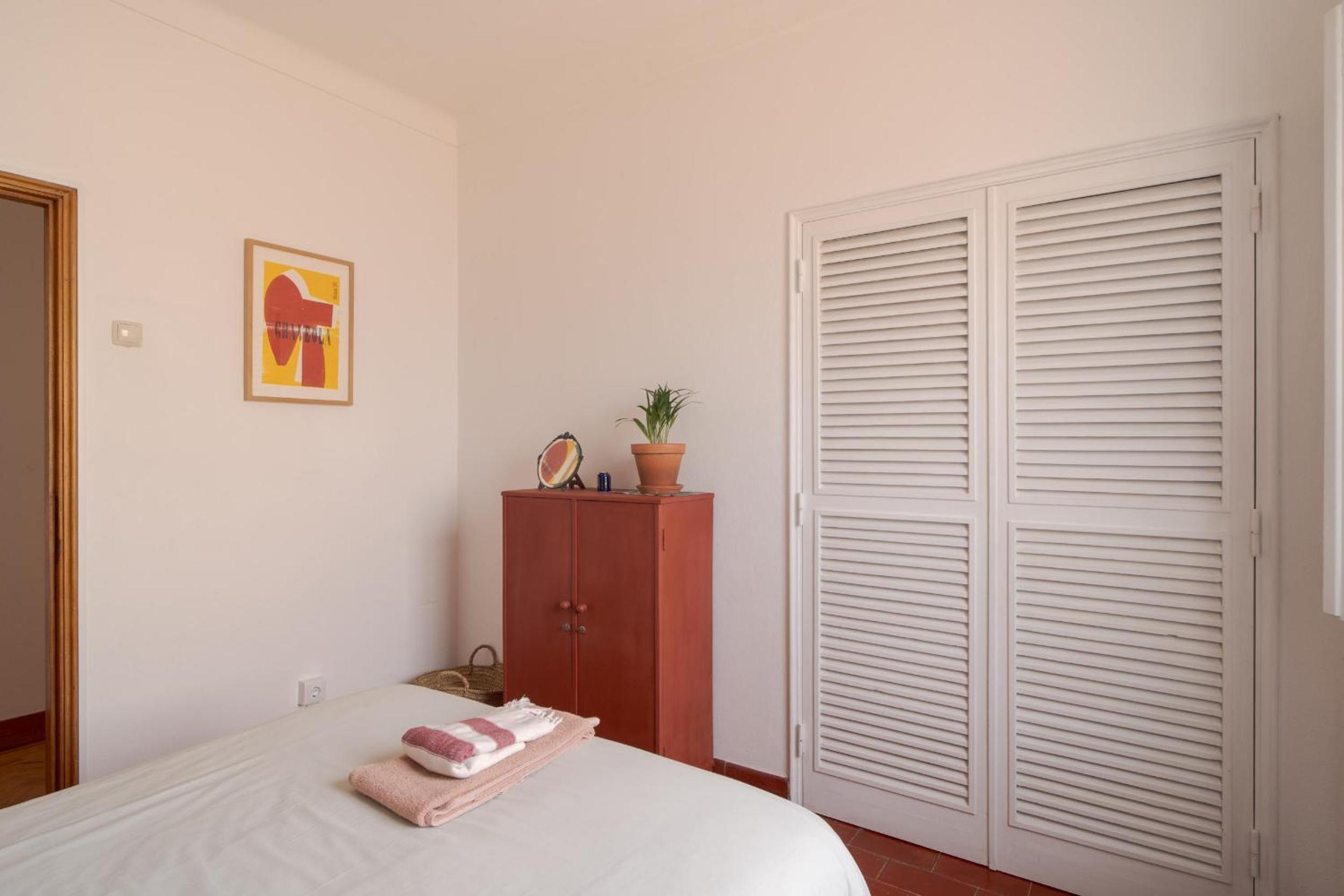 Manas Slowliving - Sines