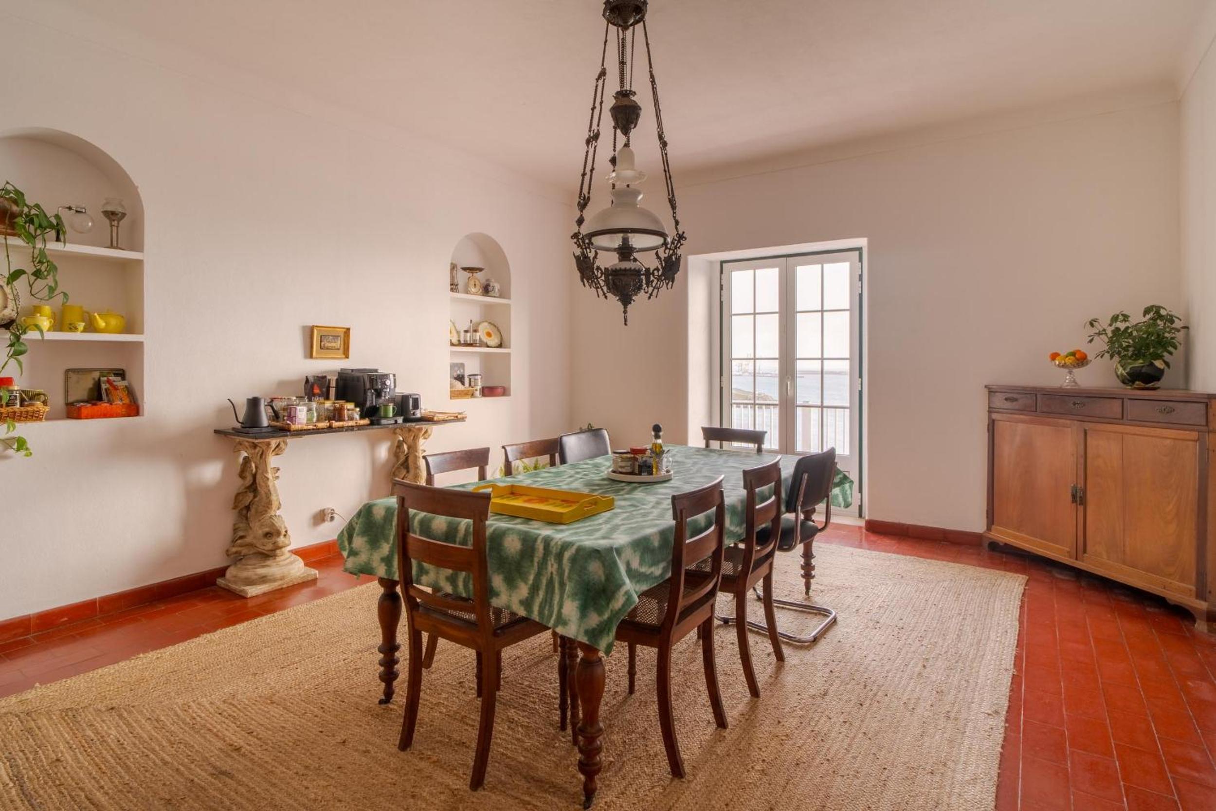 Manas Slowliving - Sines
