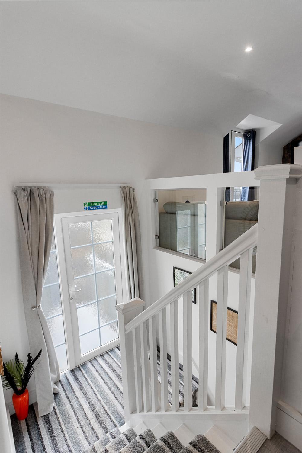 Sea views, Beachbreeze, Pet friendly, Private parking