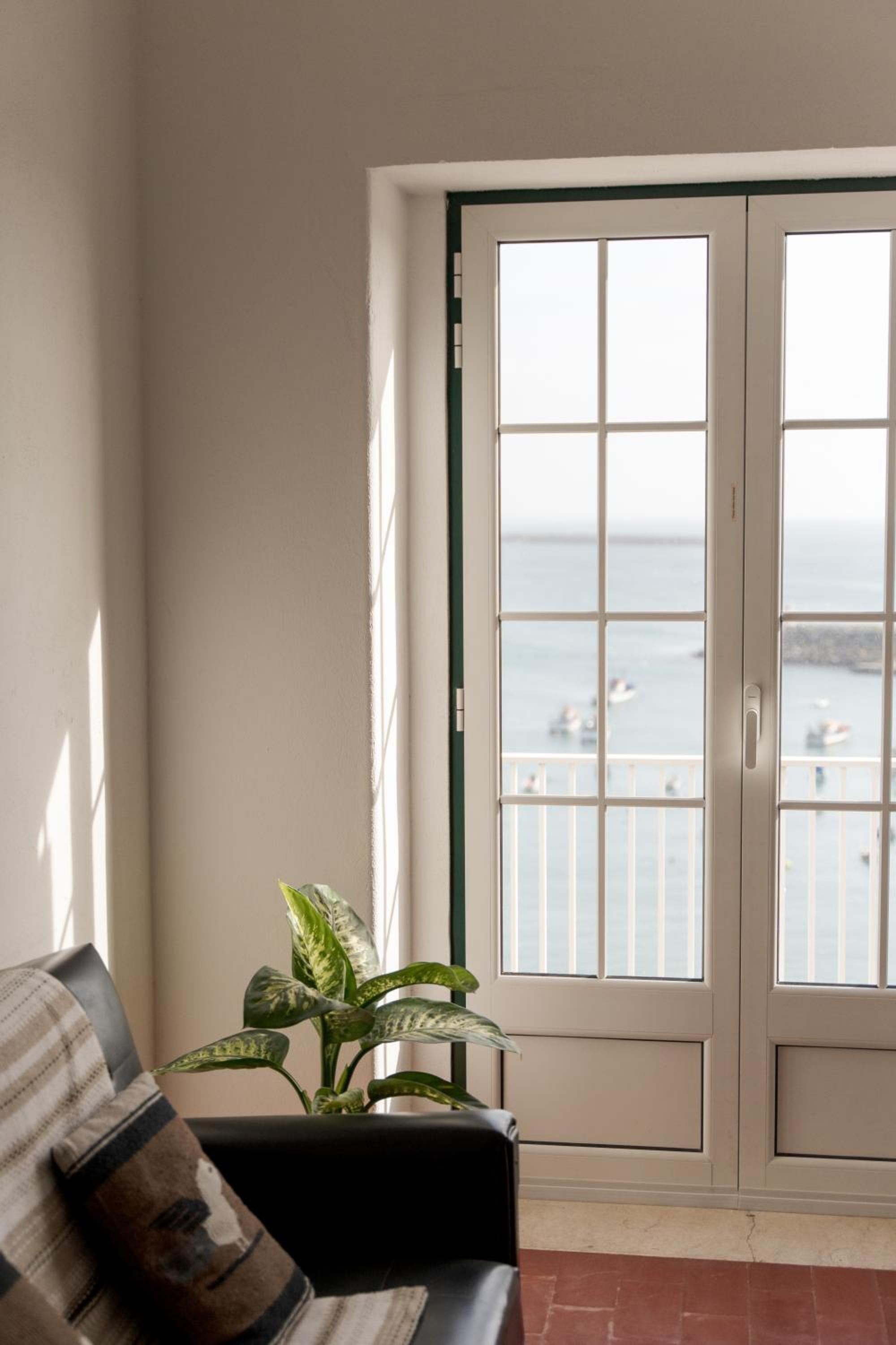Manas Slowliving - Sines