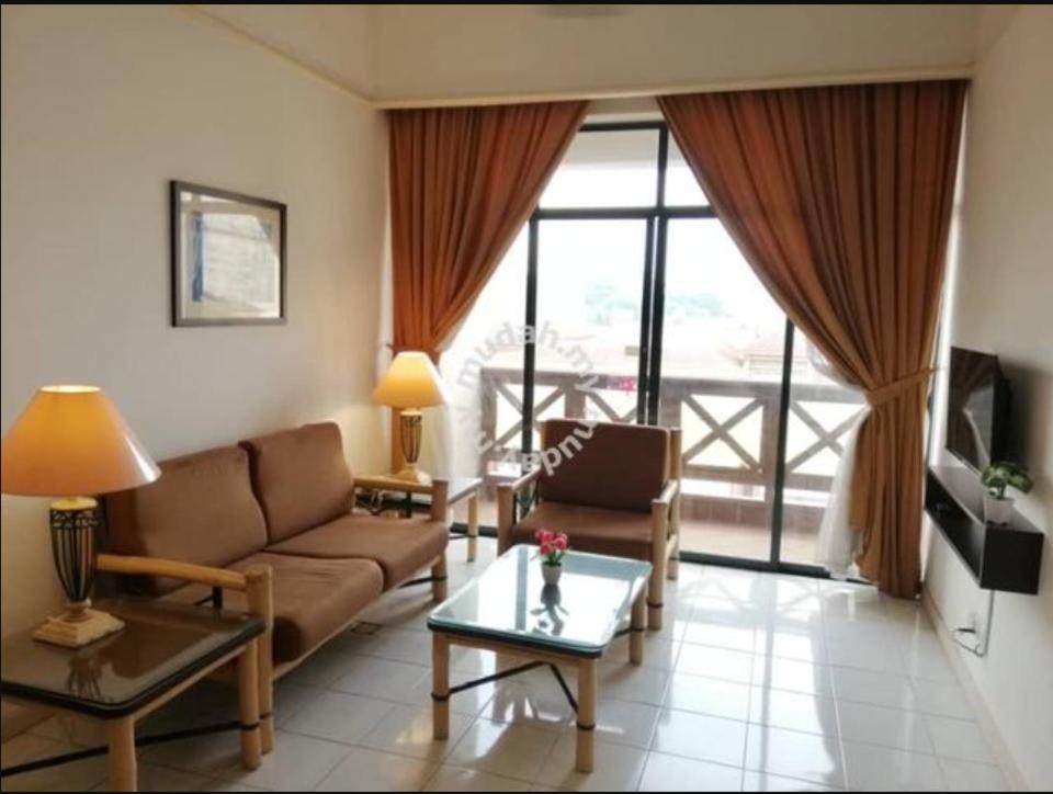 Costa Mahkota Apartment photo 2