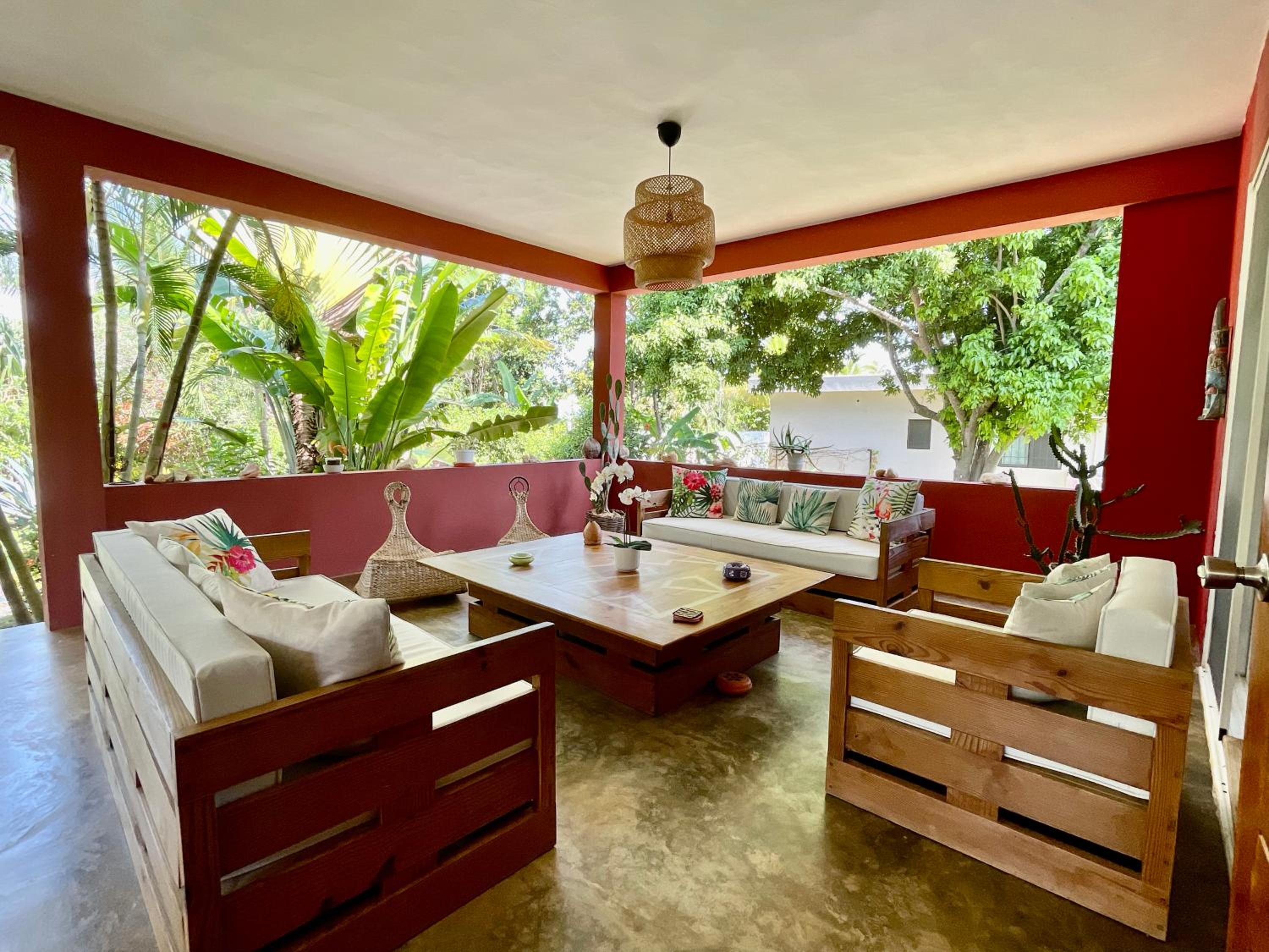 Casa Michou y Bigote