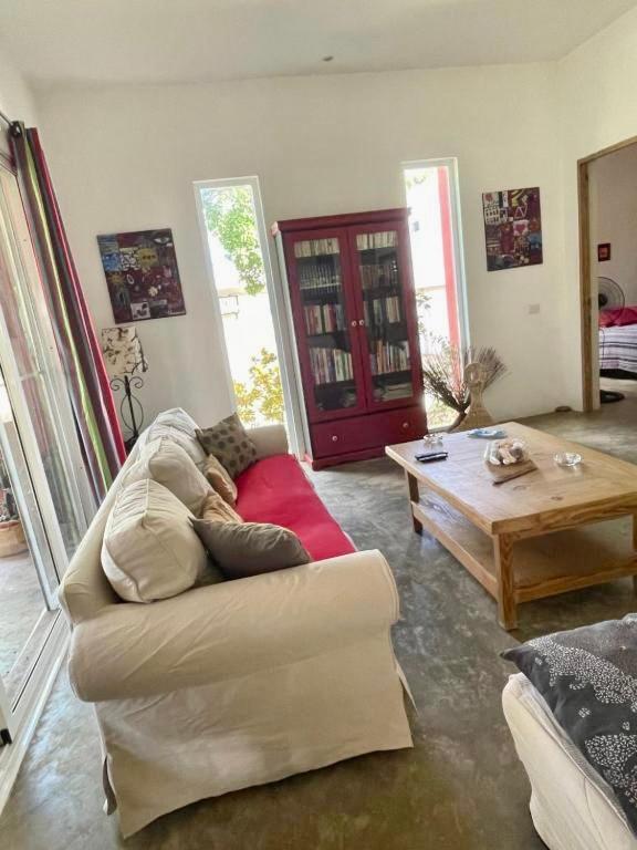 Casa Michou y Bigote