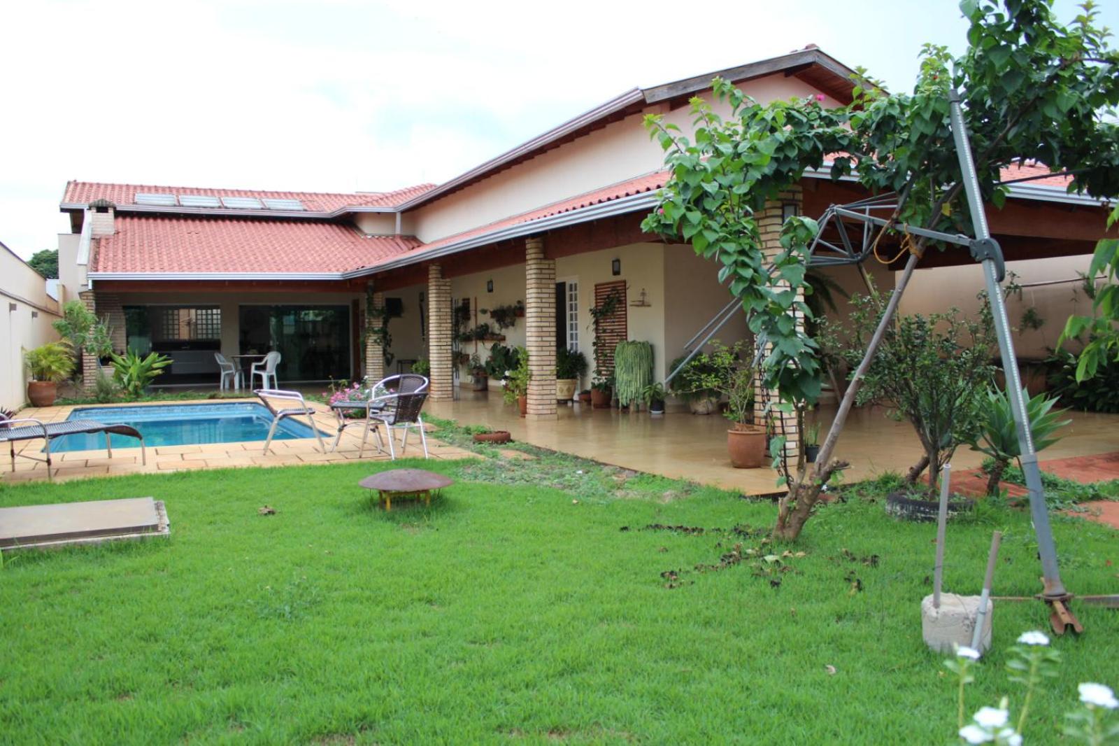 Casa bem localizada e de fácil acesso
