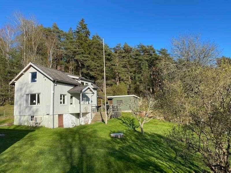 A nice little cottage in Henån view 4