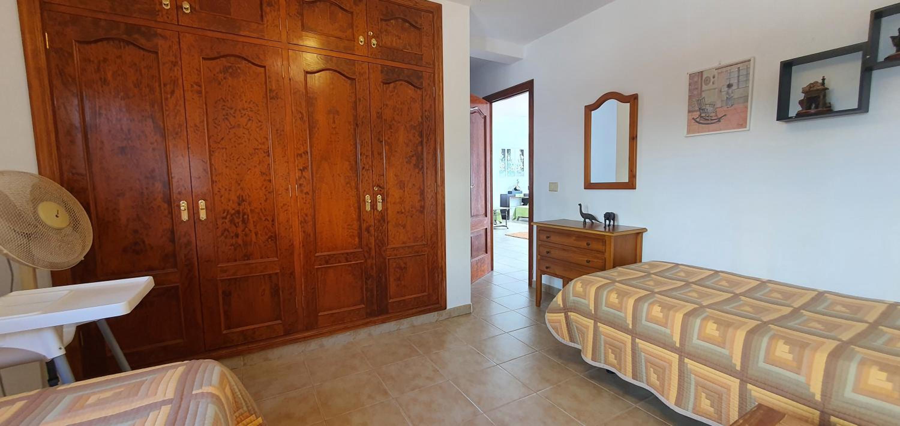 2 Bedroom Apartment Callao Salvaje