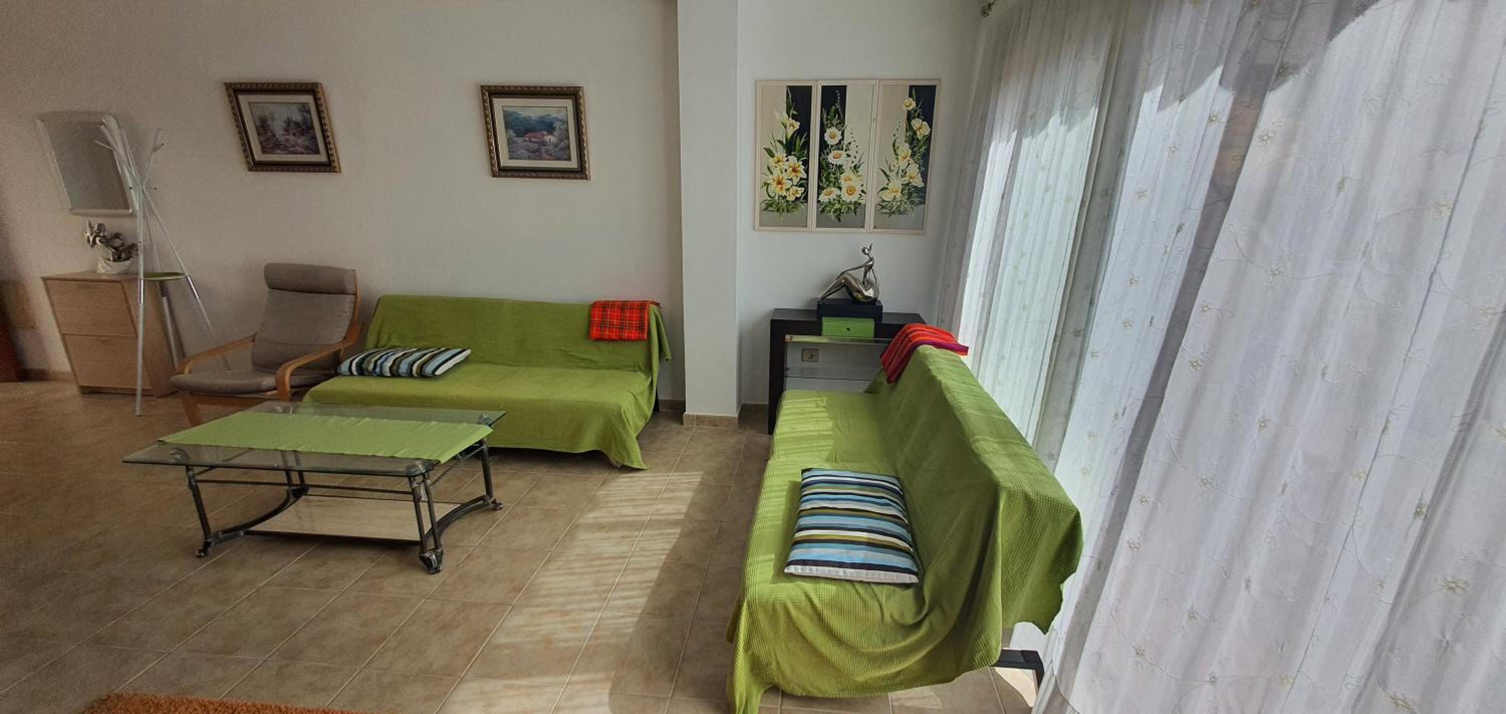 2 Bedroom Apartment Callao Salvaje