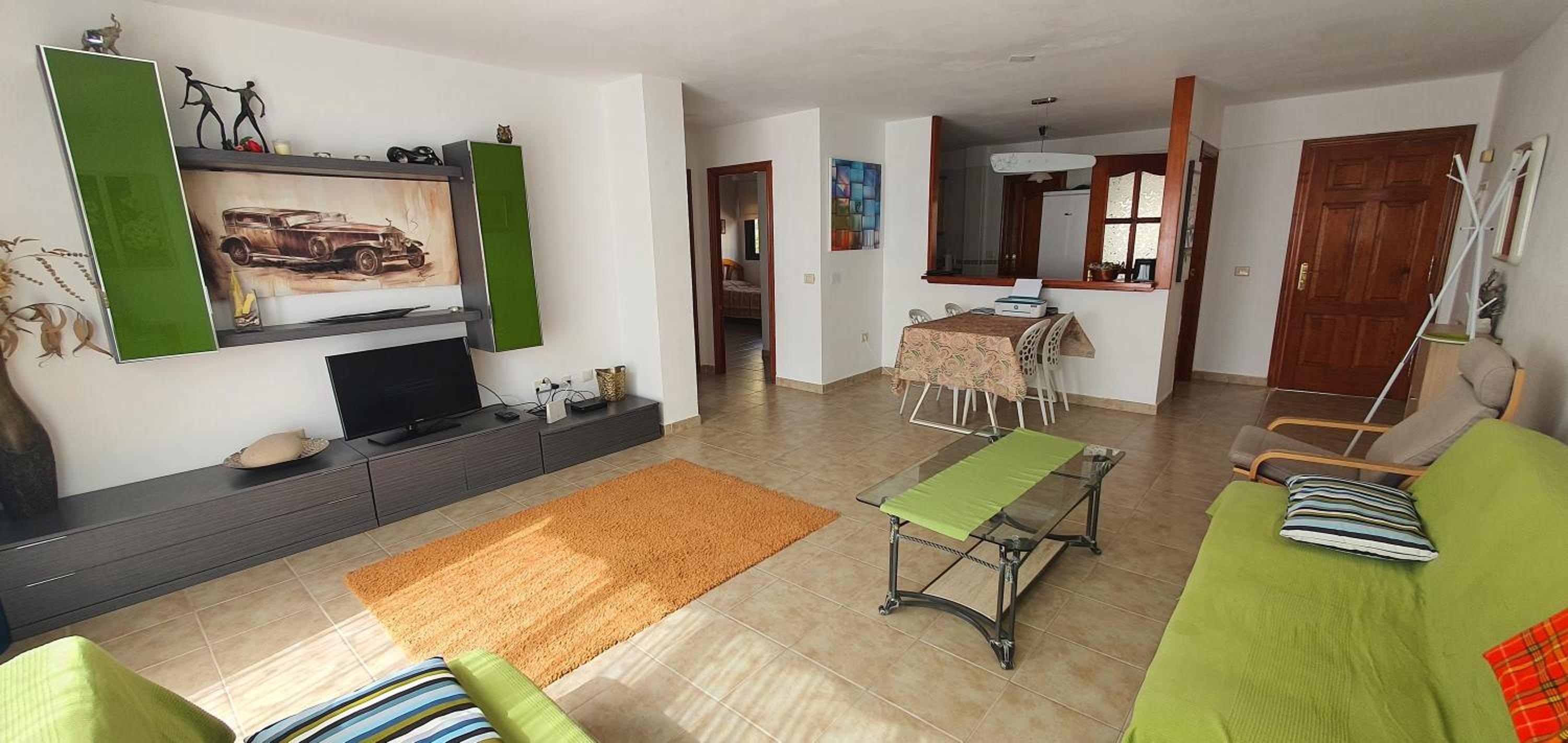2 Bedroom Apartment Callao Salvaje