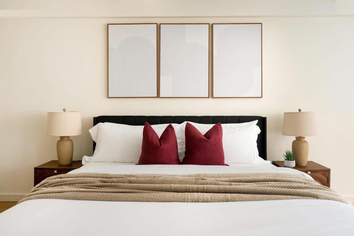 52-3DE Newly renovated 2BR BTH Midtown East