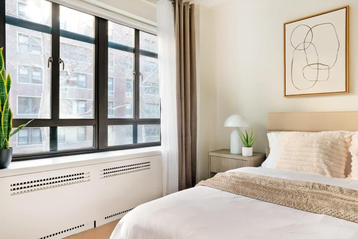 52-3DE Newly renovated 2BR BTH Midtown East