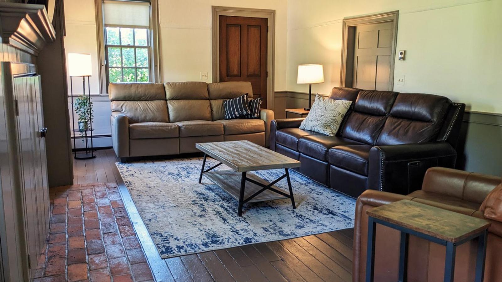 Historic Farmhouse with Gardens