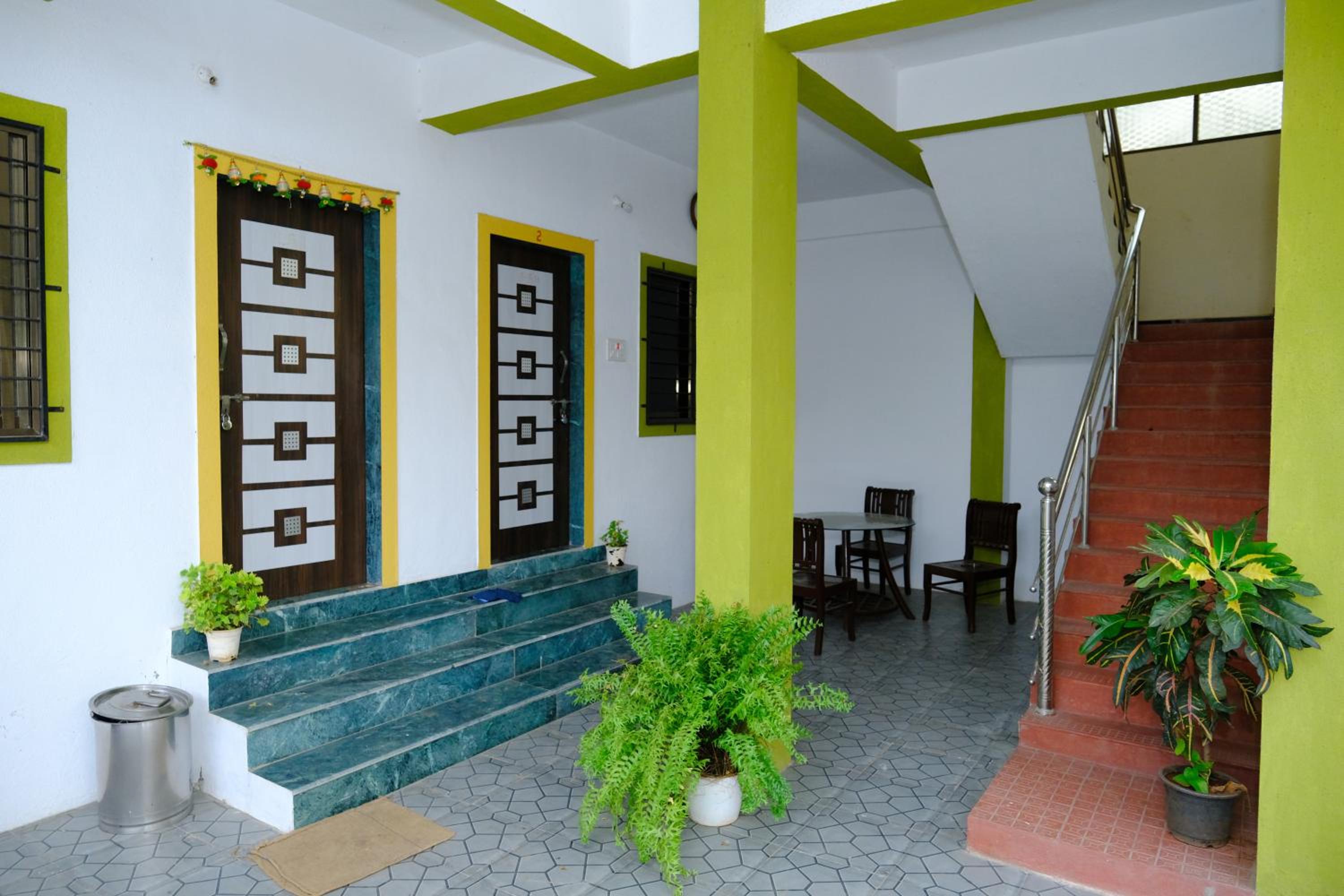 Aashray Guestroom