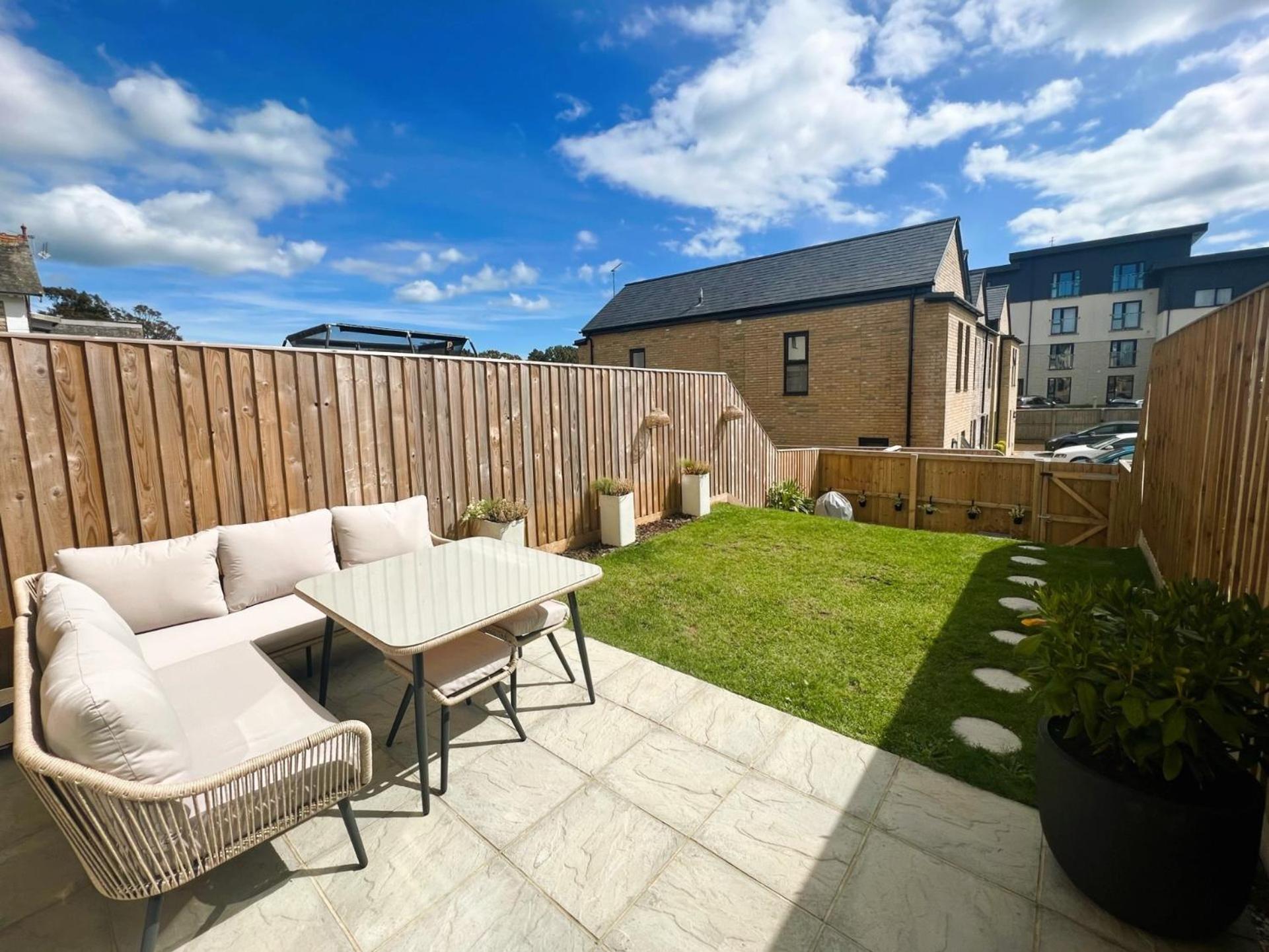 Sandown Vacations - The Island Holiday Company-Seagrass - Property Image 3