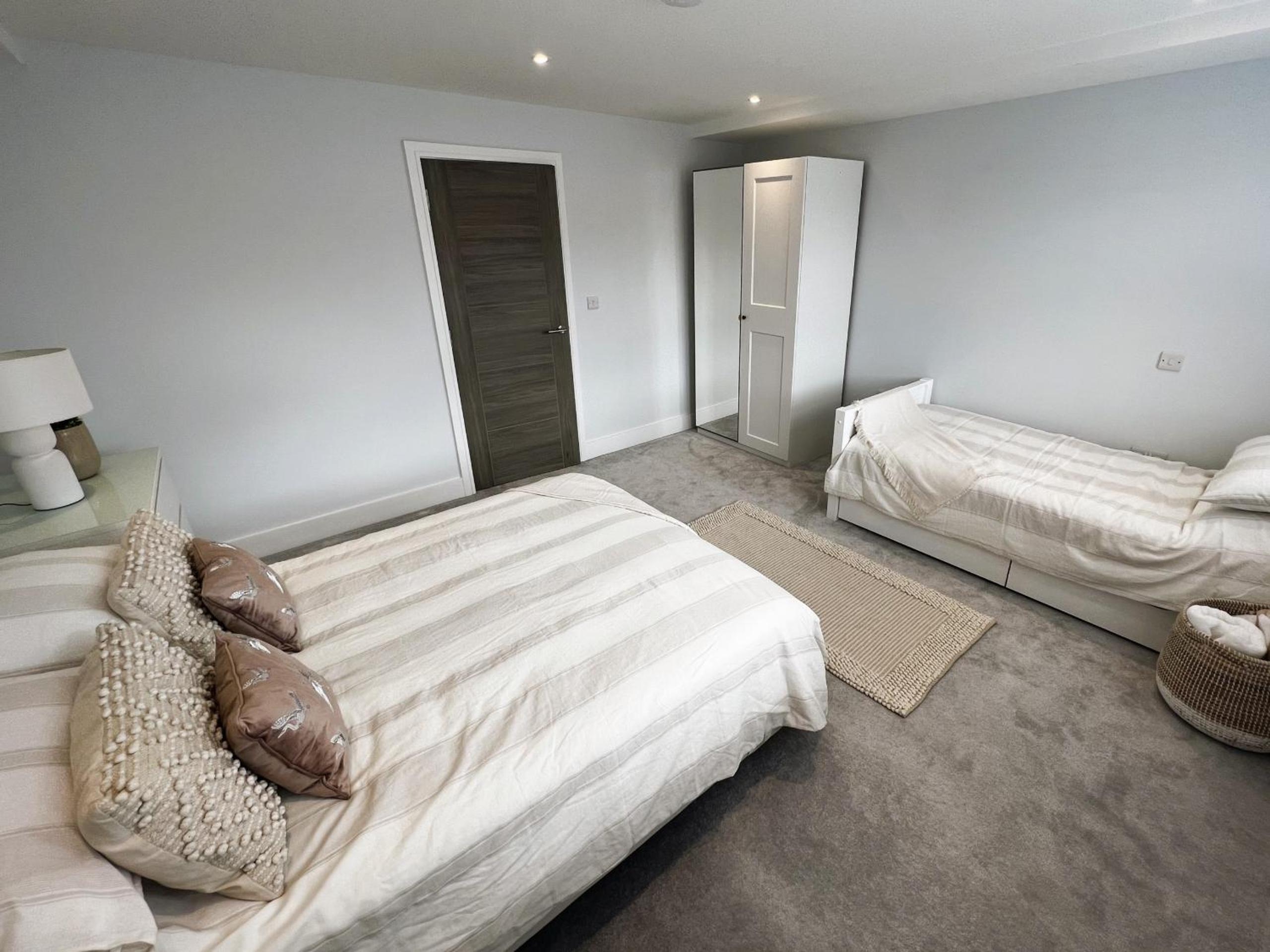 Sandown Vacations - The Island Holiday Company-Seagrass - Property Image 41