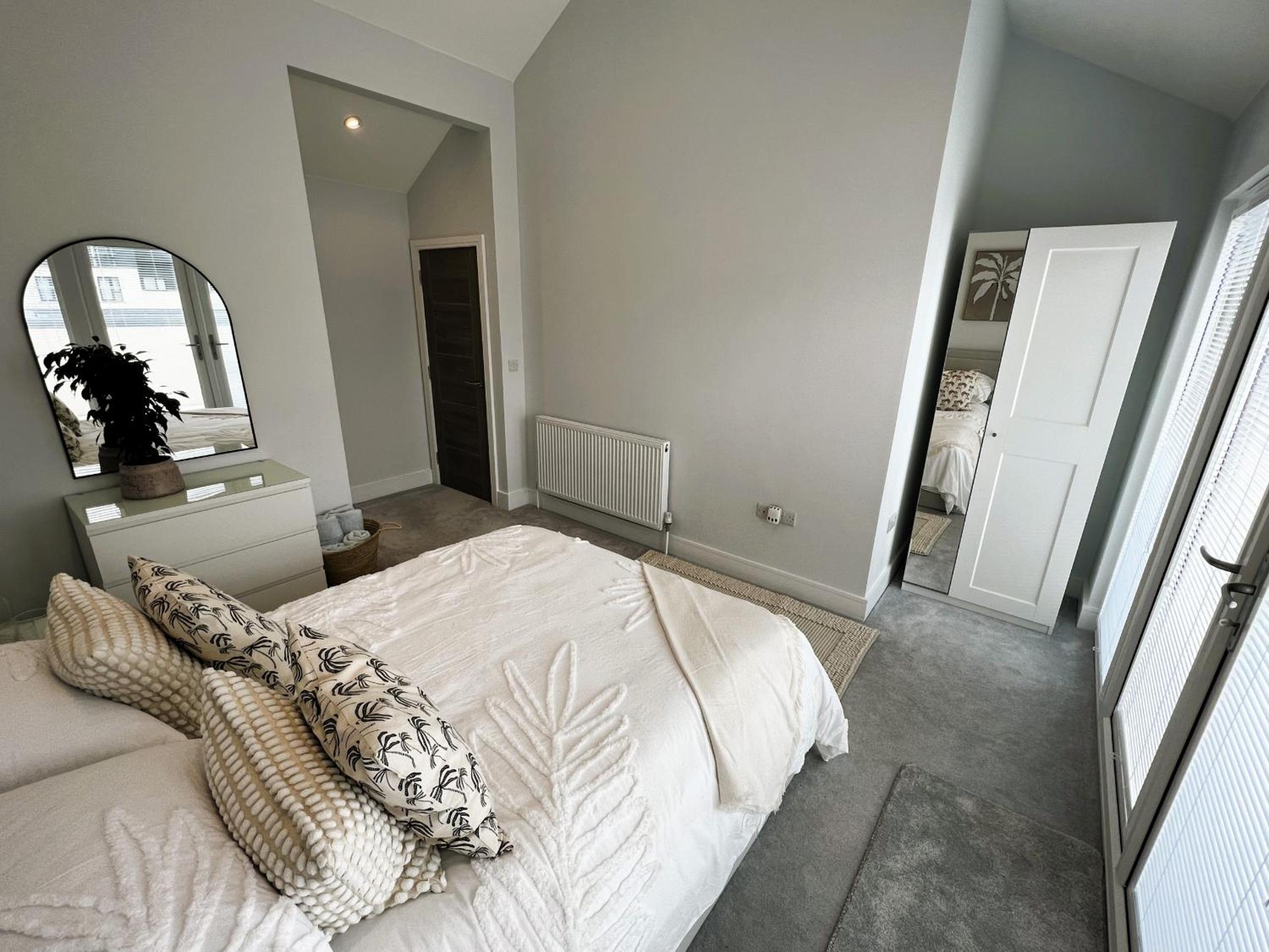 Sandown Vacations - The Island Holiday Company-Seagrass - Property Image 49