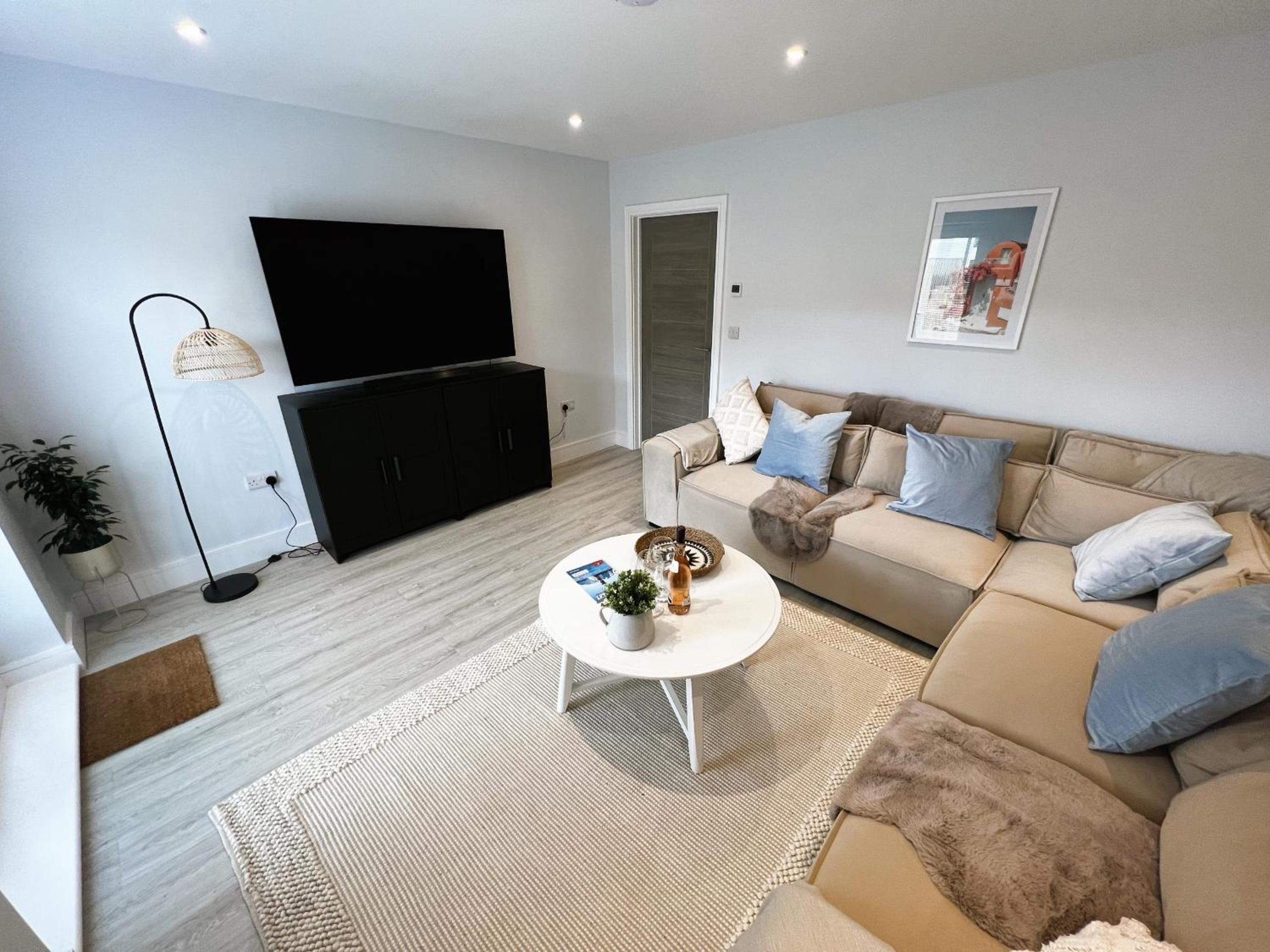 Sandown Vacations - The Island Holiday Company-Seagrass - Property Image 67